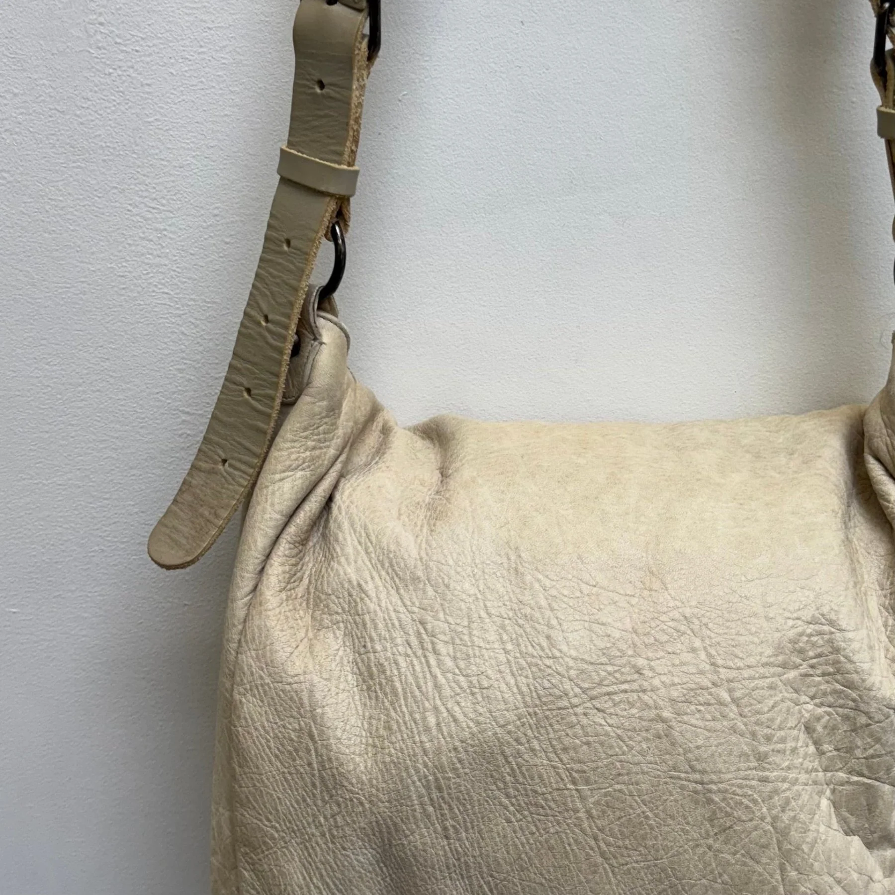00s Balenciaga ‘The Day’ Leather Hobo Bag by Nicholas Ghesquiere - Image 9