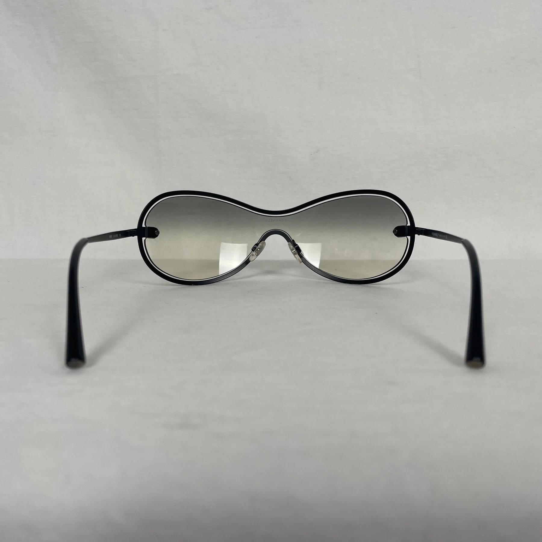 00s Chanel Shield Goggle Sunglasses - Image 5
