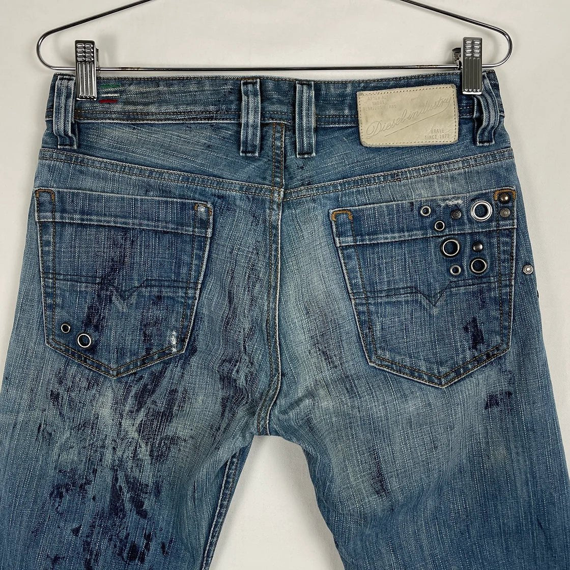 00s Diesel Lightwash Oil Platter Jeans - Image 5