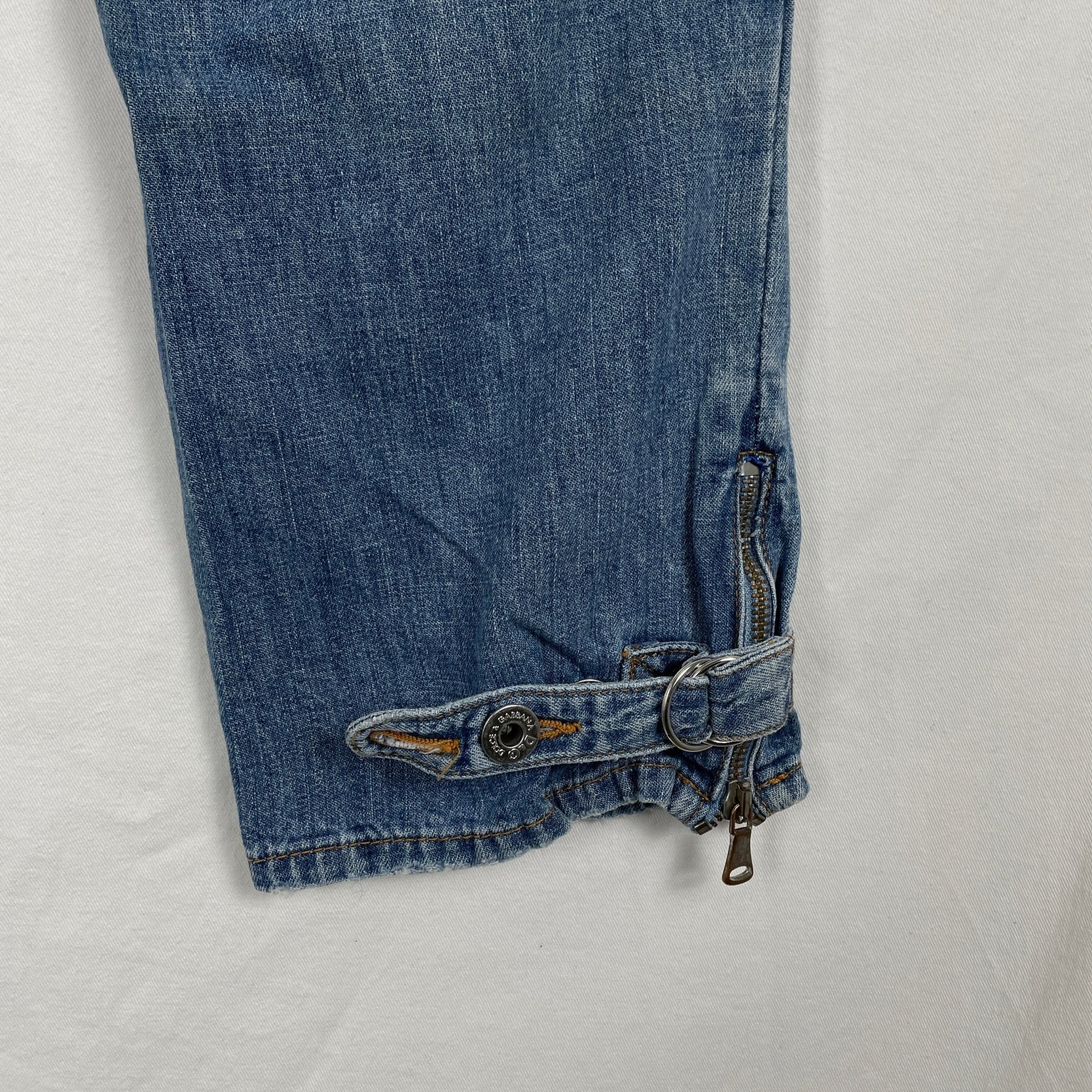 00s Dolce & Gabanna Bleach Dye Denim Capris - Image 11