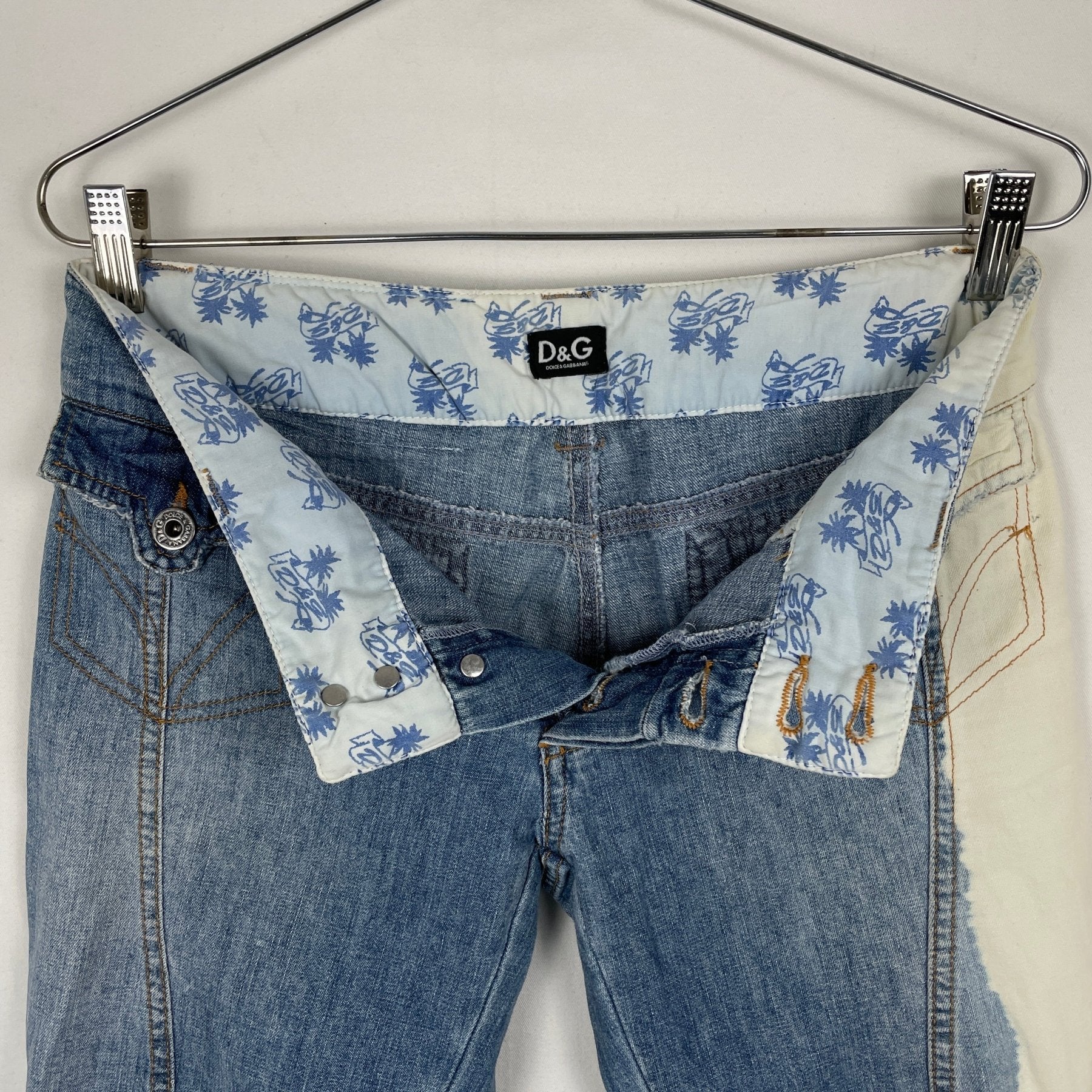 00s Dolce & Gabanna Bleach Dye Denim Capris - Image 13