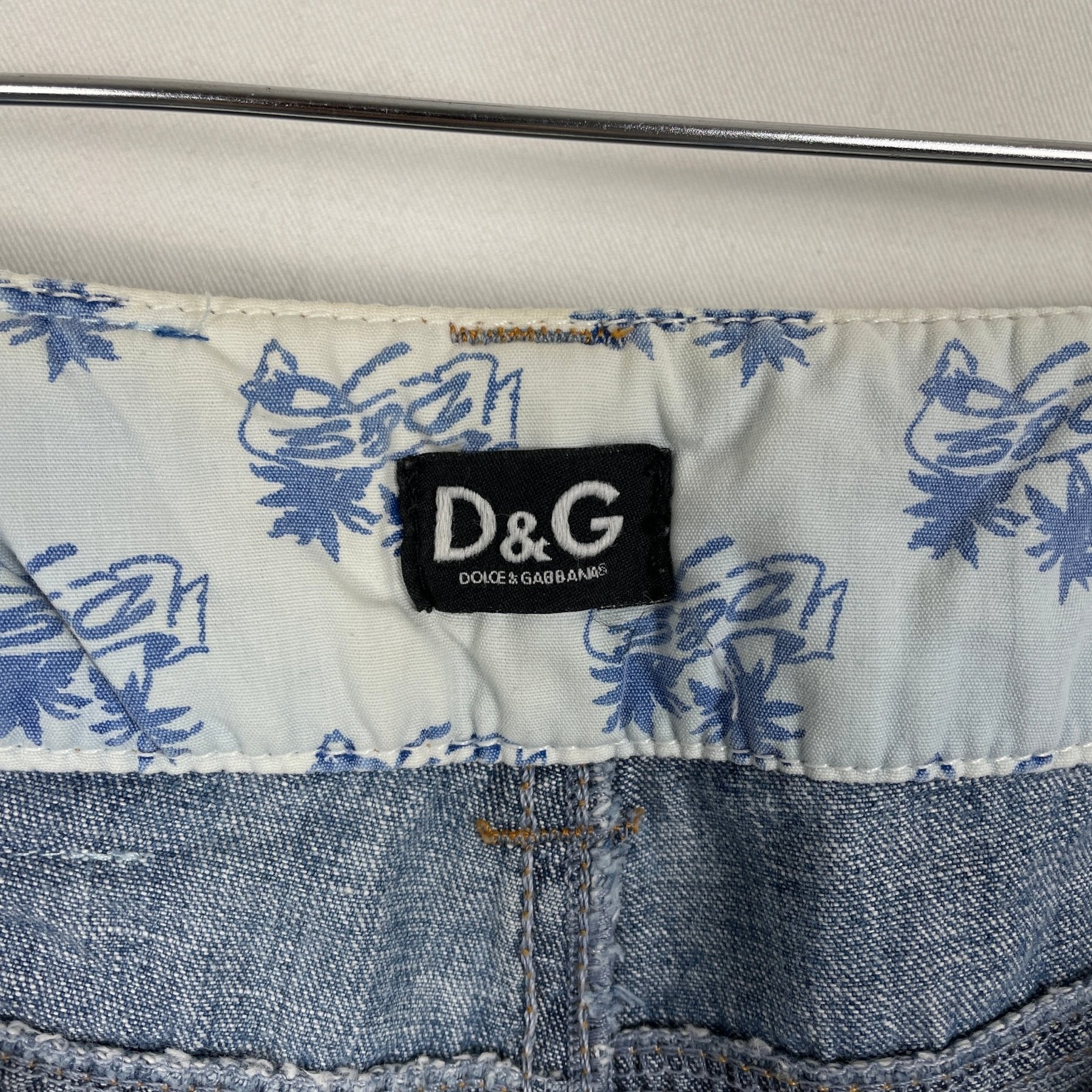 00s Dolce & Gabanna Bleach Dye Denim Capris - Image 14