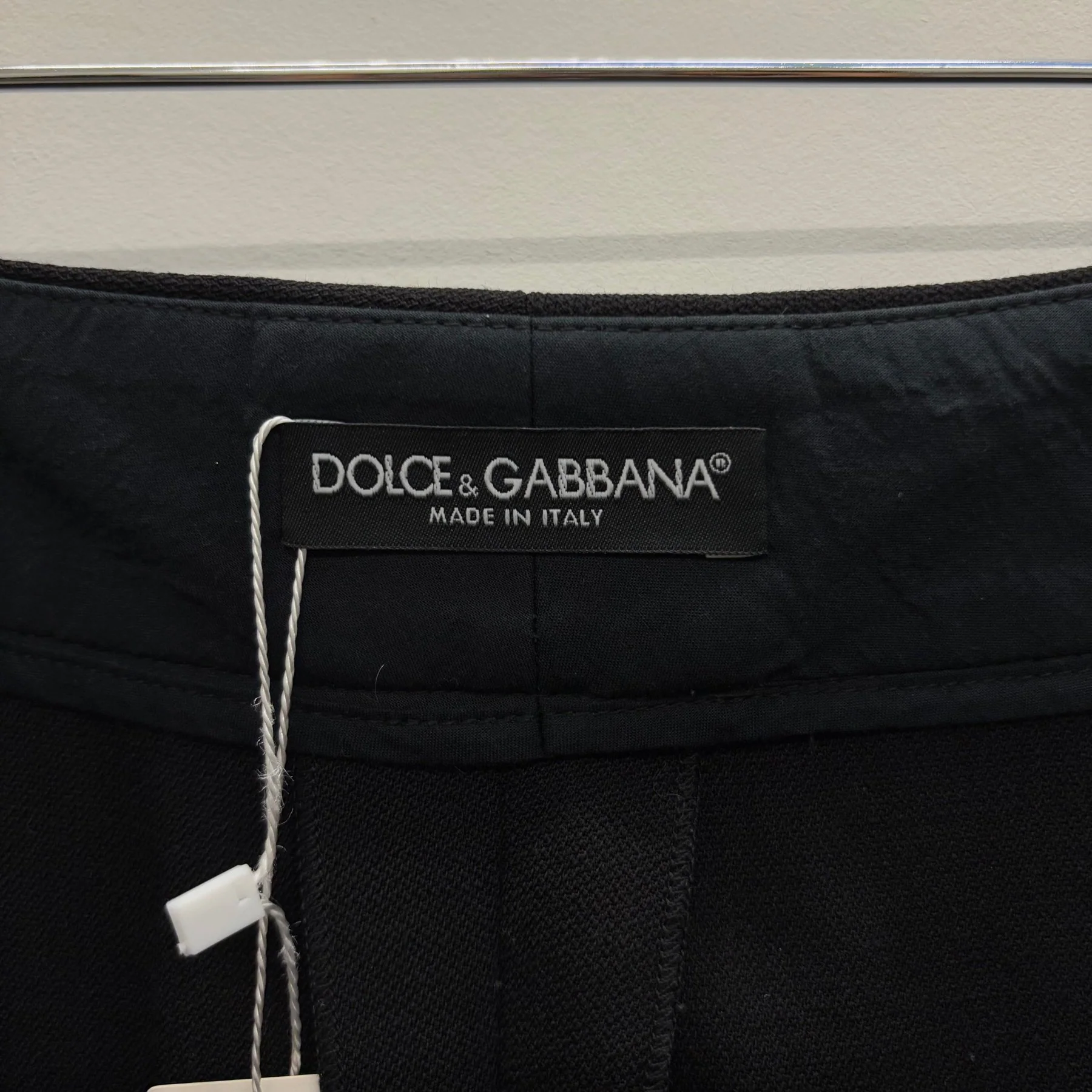 00s Dolce & Gabbana Button Up Black Shorts - Image 11
