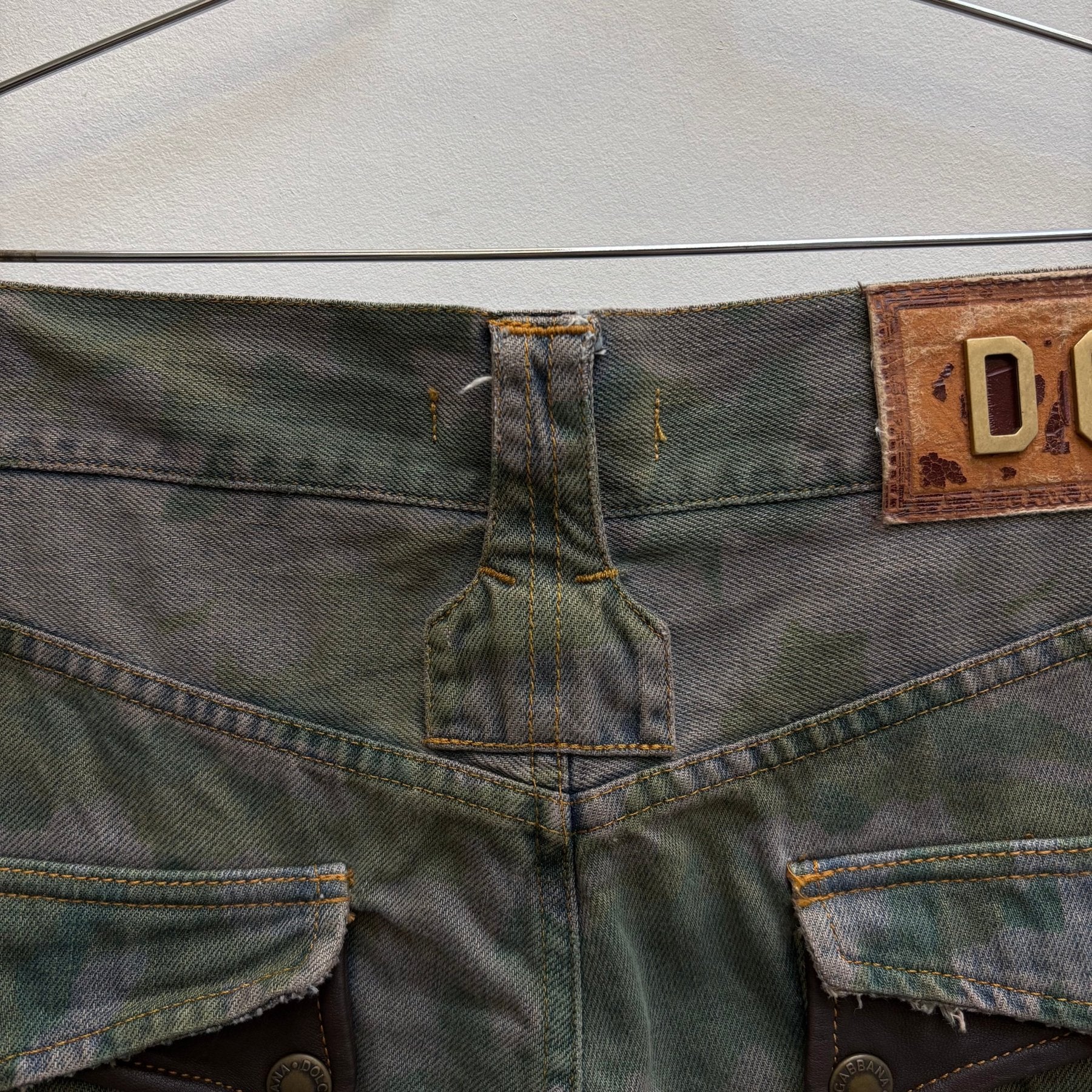 00s Dolce & Gabbana Camouflage Straight Jeans - Image 11