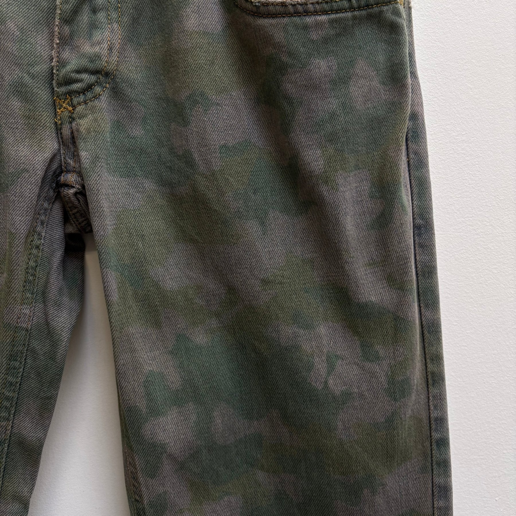 00s Dolce & Gabbana Camouflage Straight Jeans - Image 6