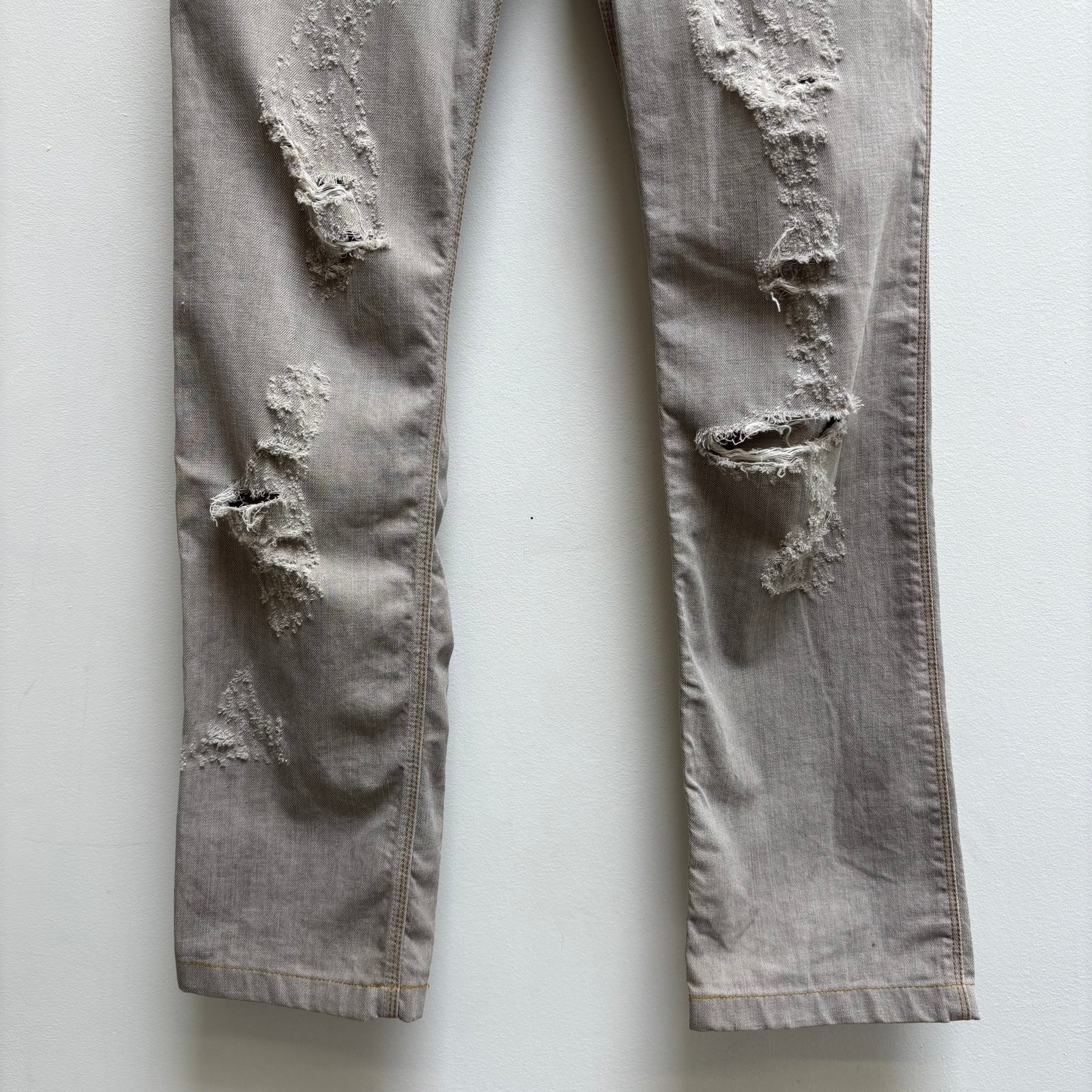 00s Dolce & Gabbana Distressed Ripped Jeans - Image 4