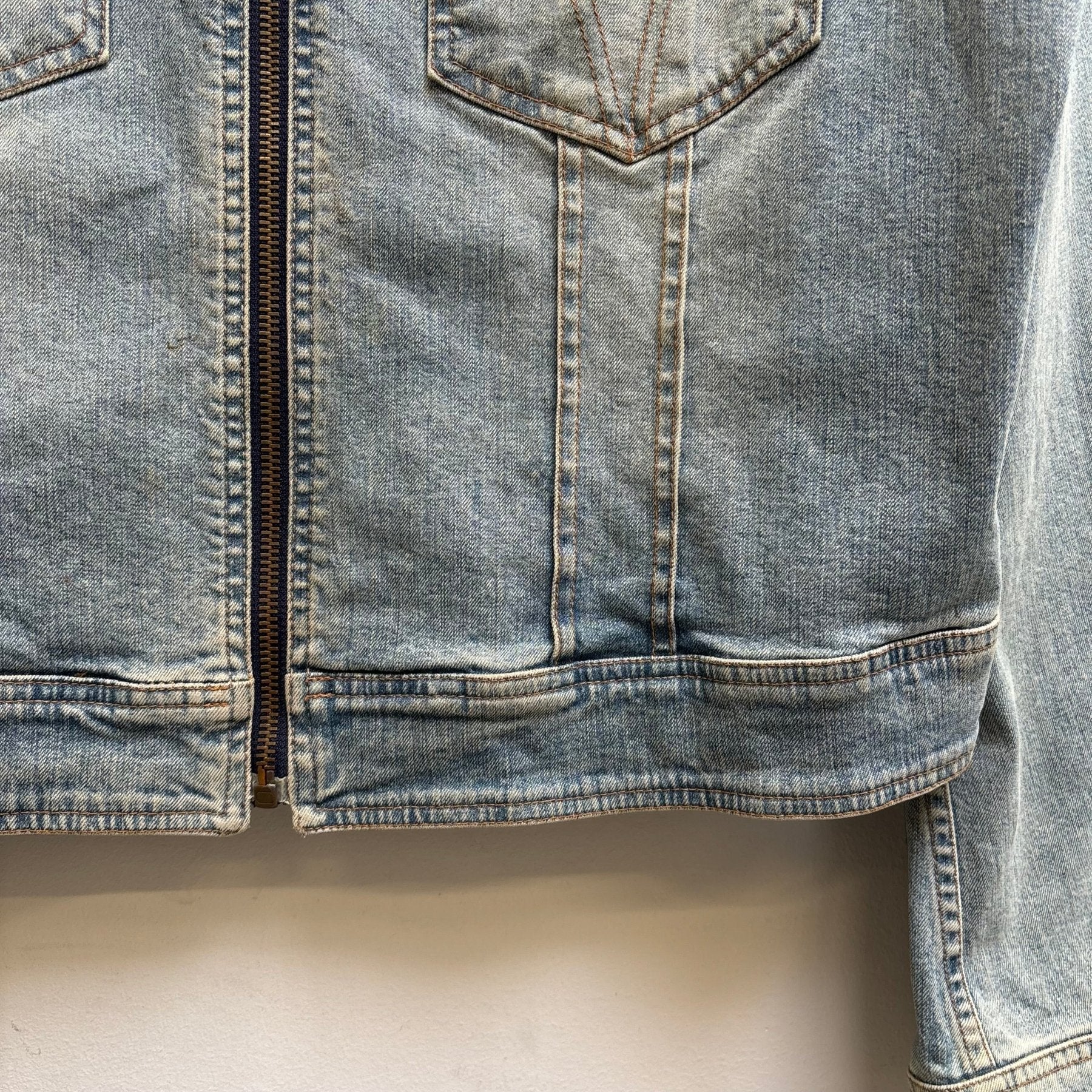 00s Dolce & Gabbana Light Wash Denim Zip-Up Jacket - Image 7