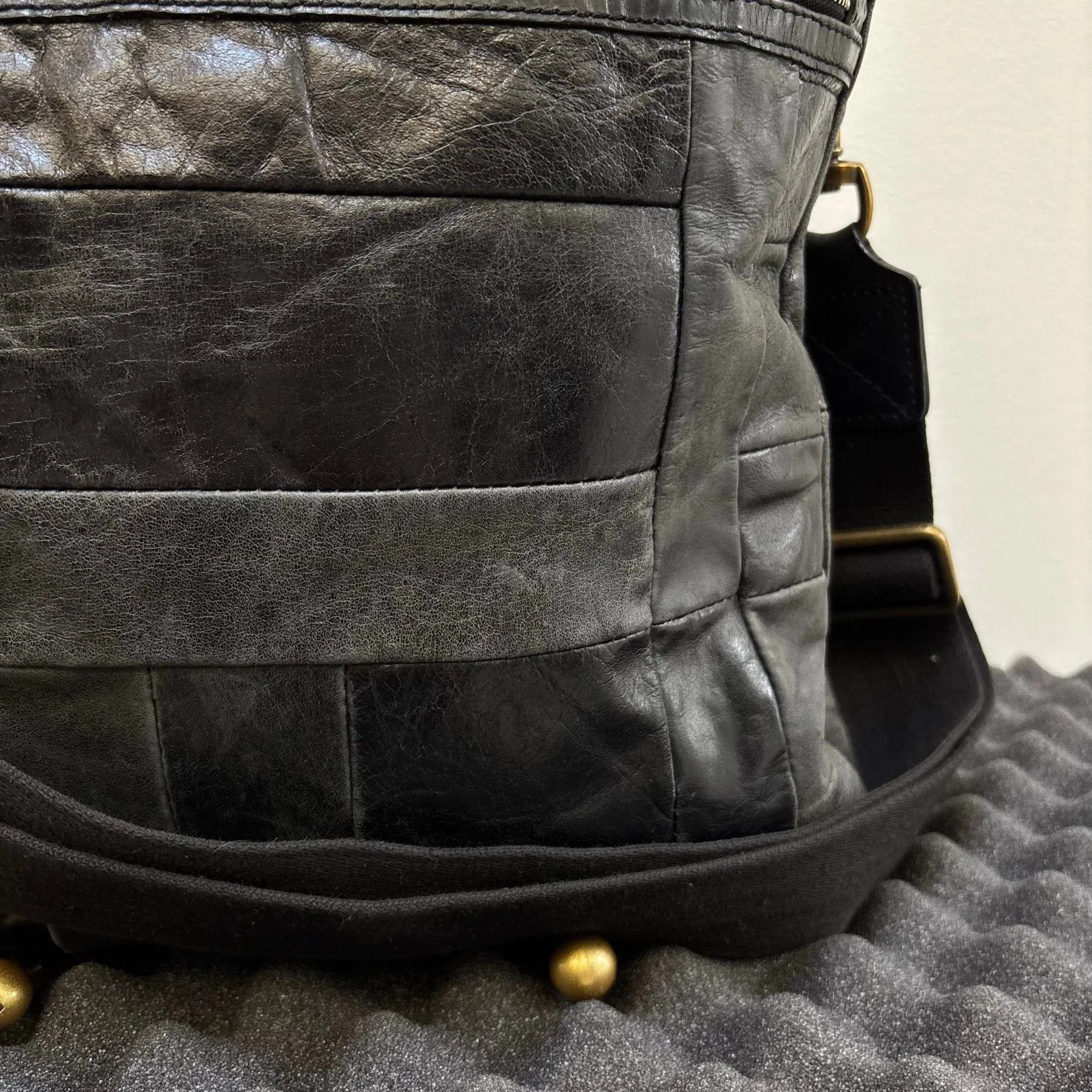00s Dolce & Gabbana Patchwork Leather Shoulder Bag - Image 8