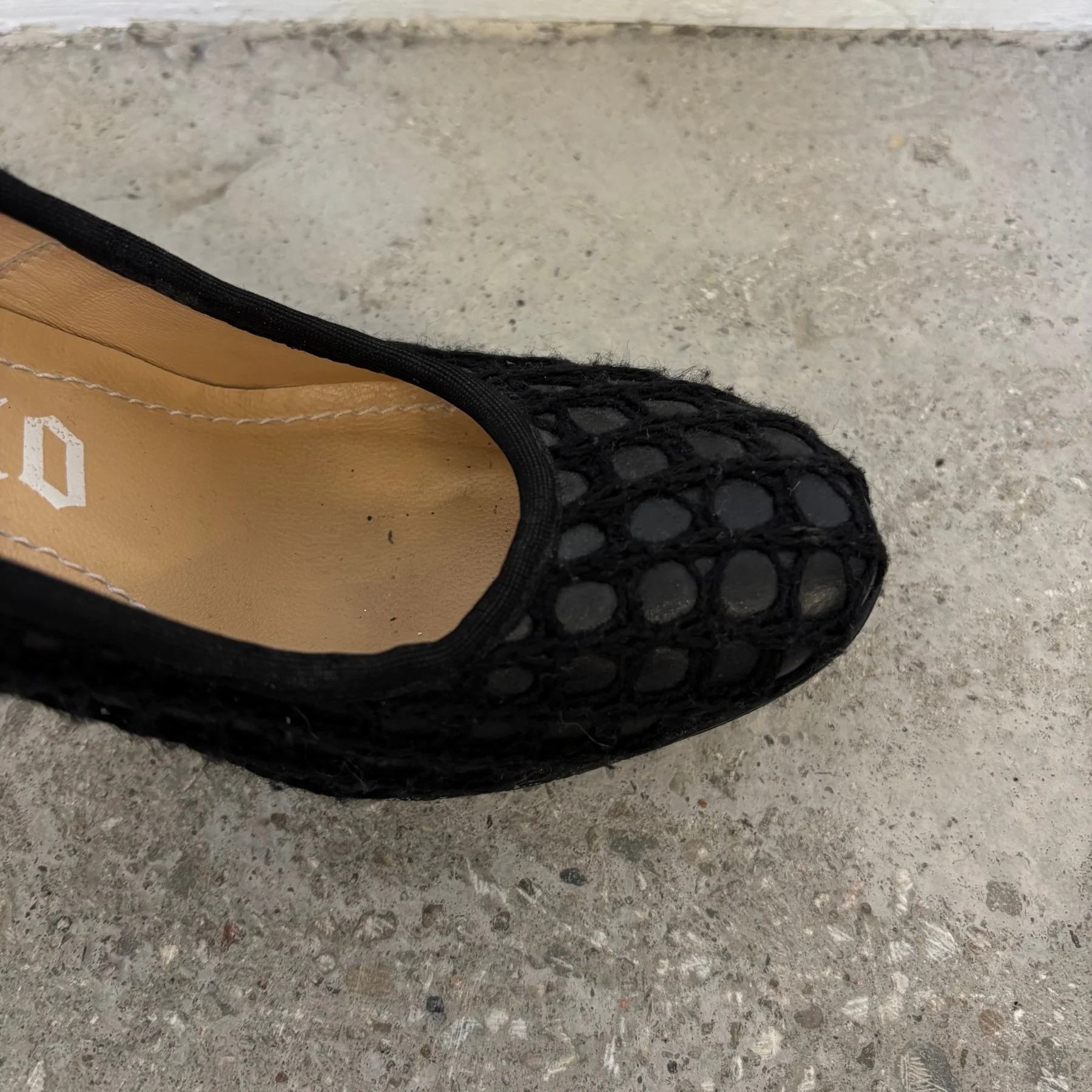 00s John Galliano Layered Crochet Leather Heels - Image 7