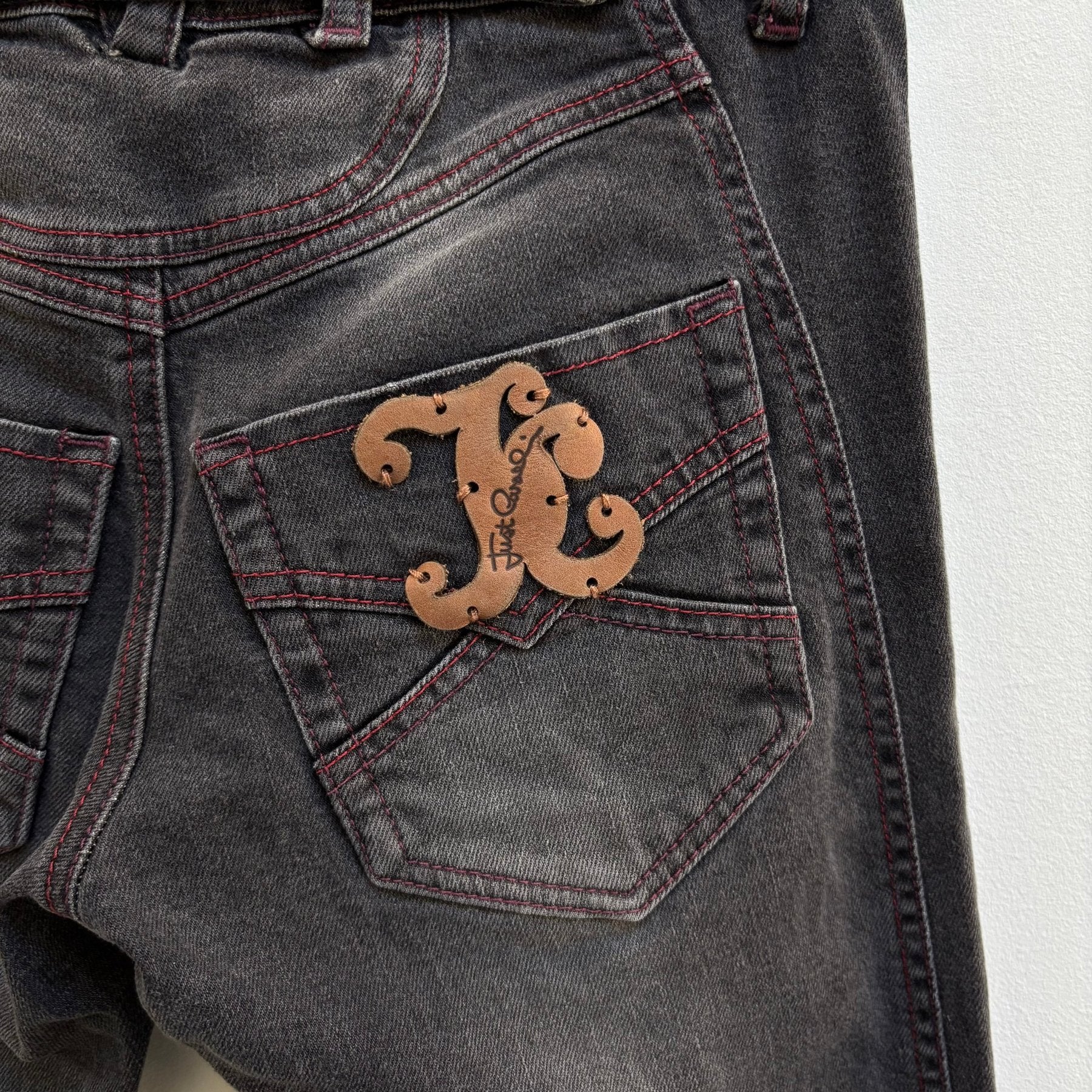 00s Just Cavalli Capris Jeans - Image 10