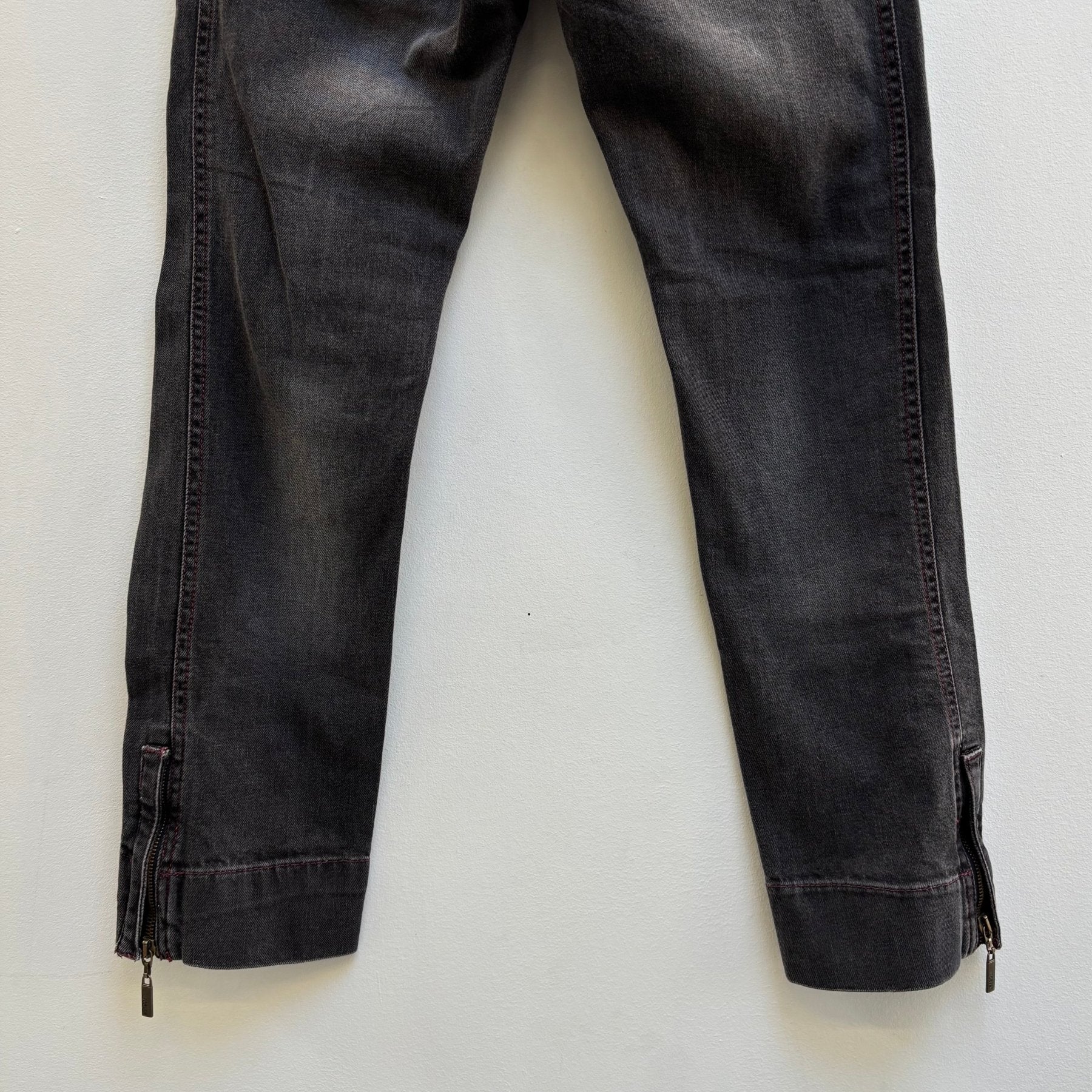 00s Just Cavalli Capris Jeans - Image 9