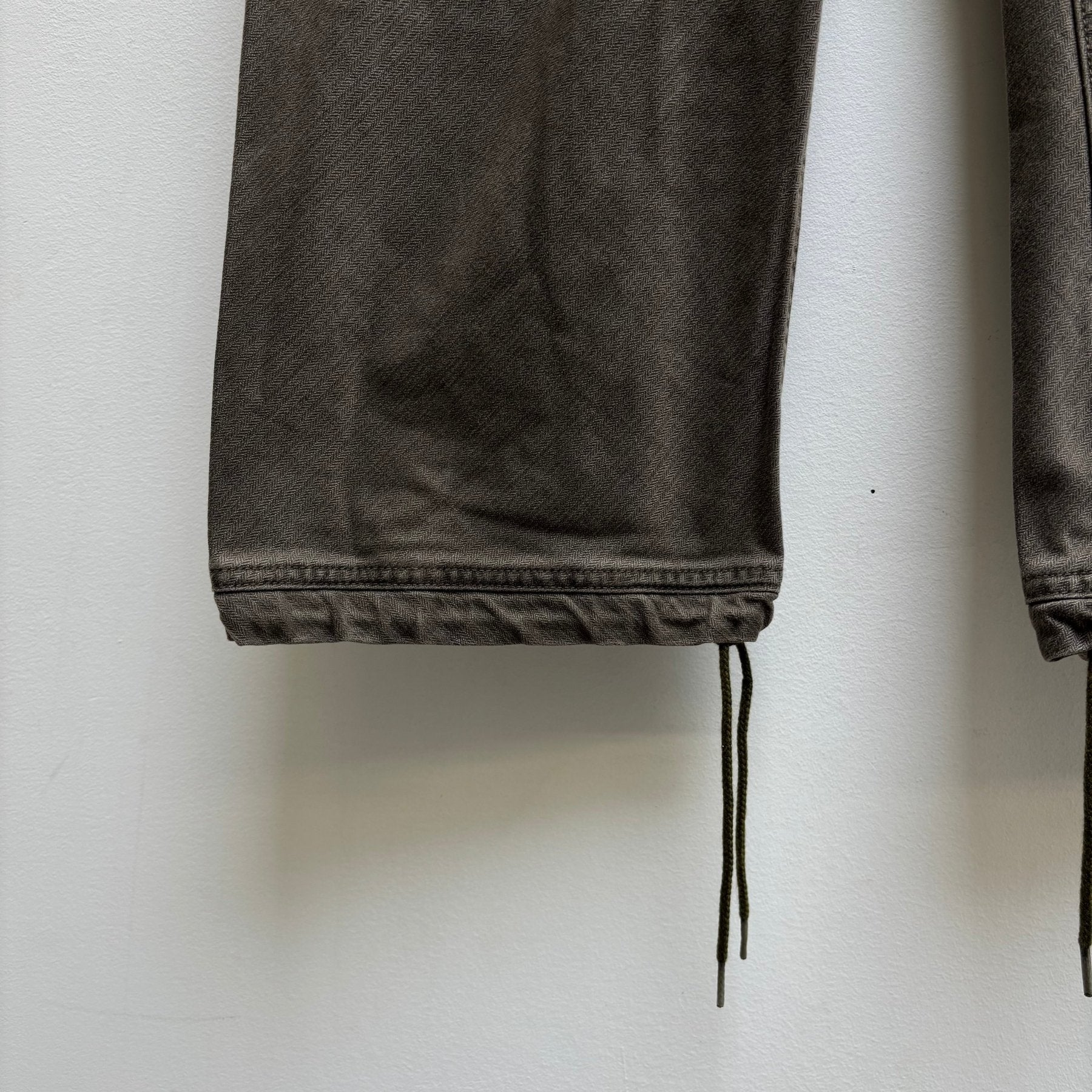 00s Mihara Yasuhiro Military Cargo Shorts - Image 6