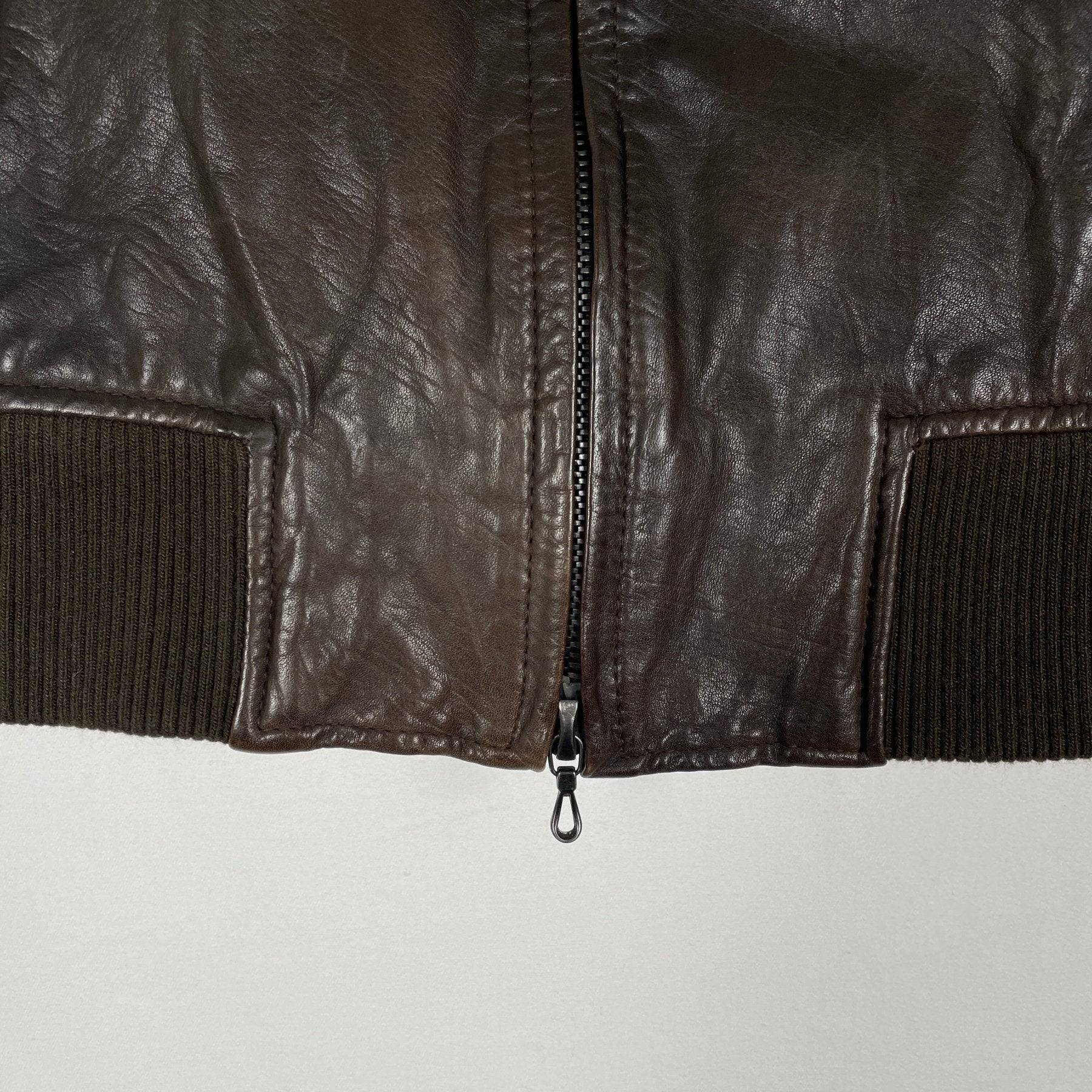 00s Shellac Cargo Pocket Leather Jacket - Image 5
