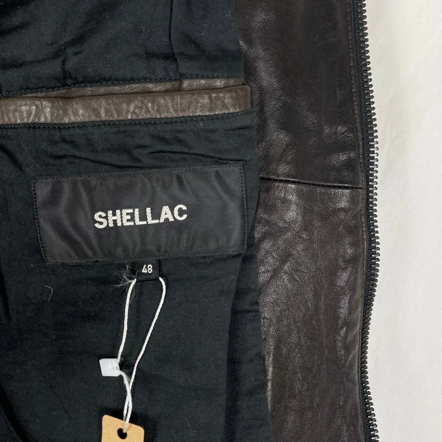 00s Shellac Cargo Pocket Leather Jacket - Image 9