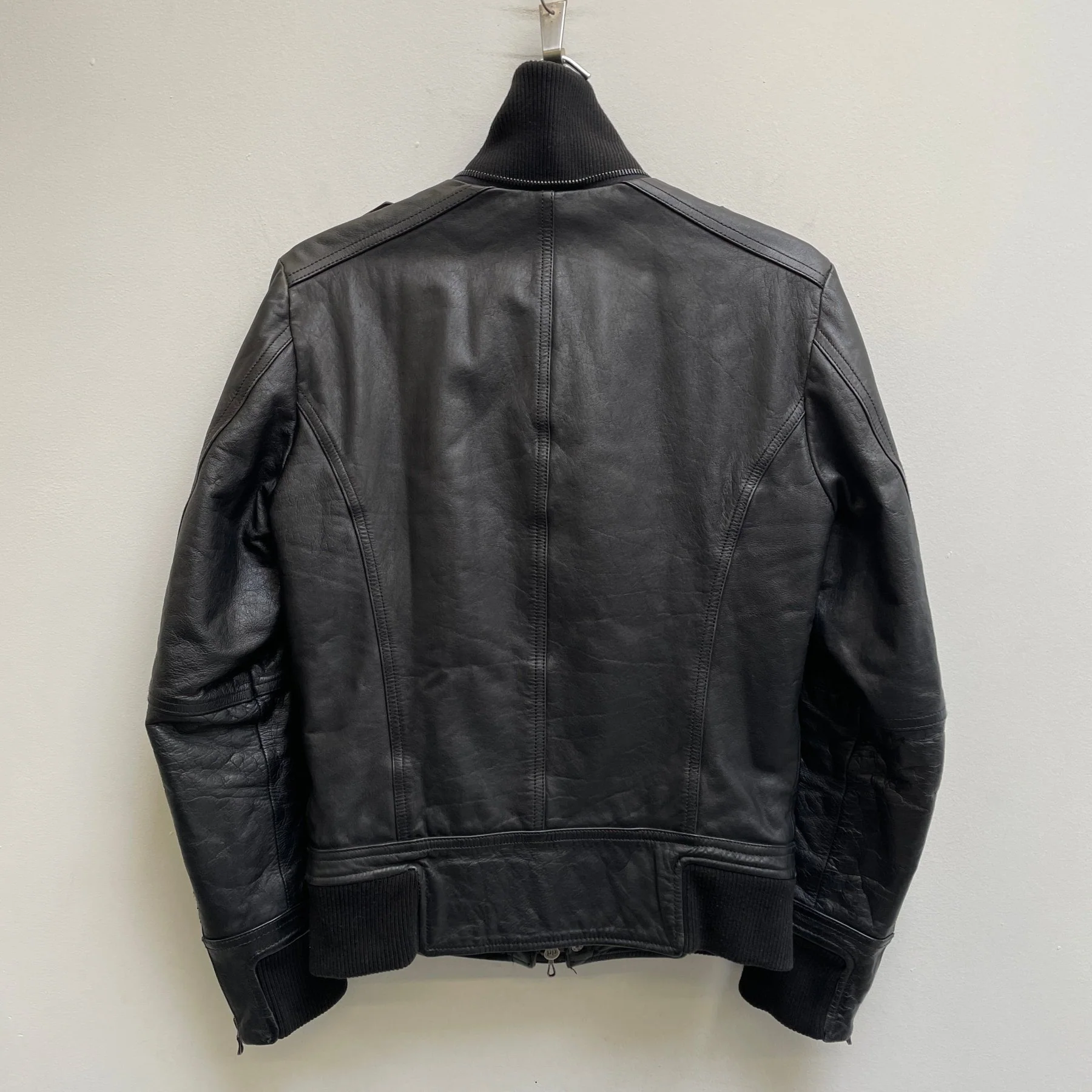 00s Shellac Cow Leather Bomber Jacket - Image 2