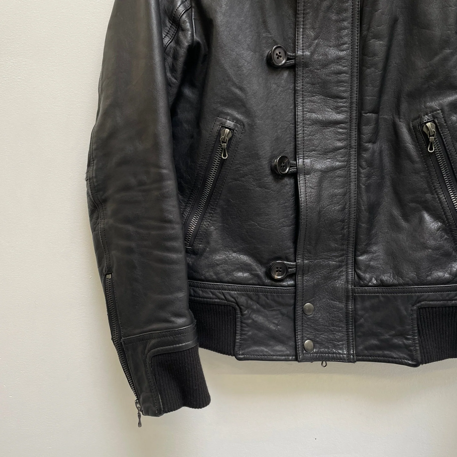 00s Shellac Cow Leather Bomber Jacket - Image 5