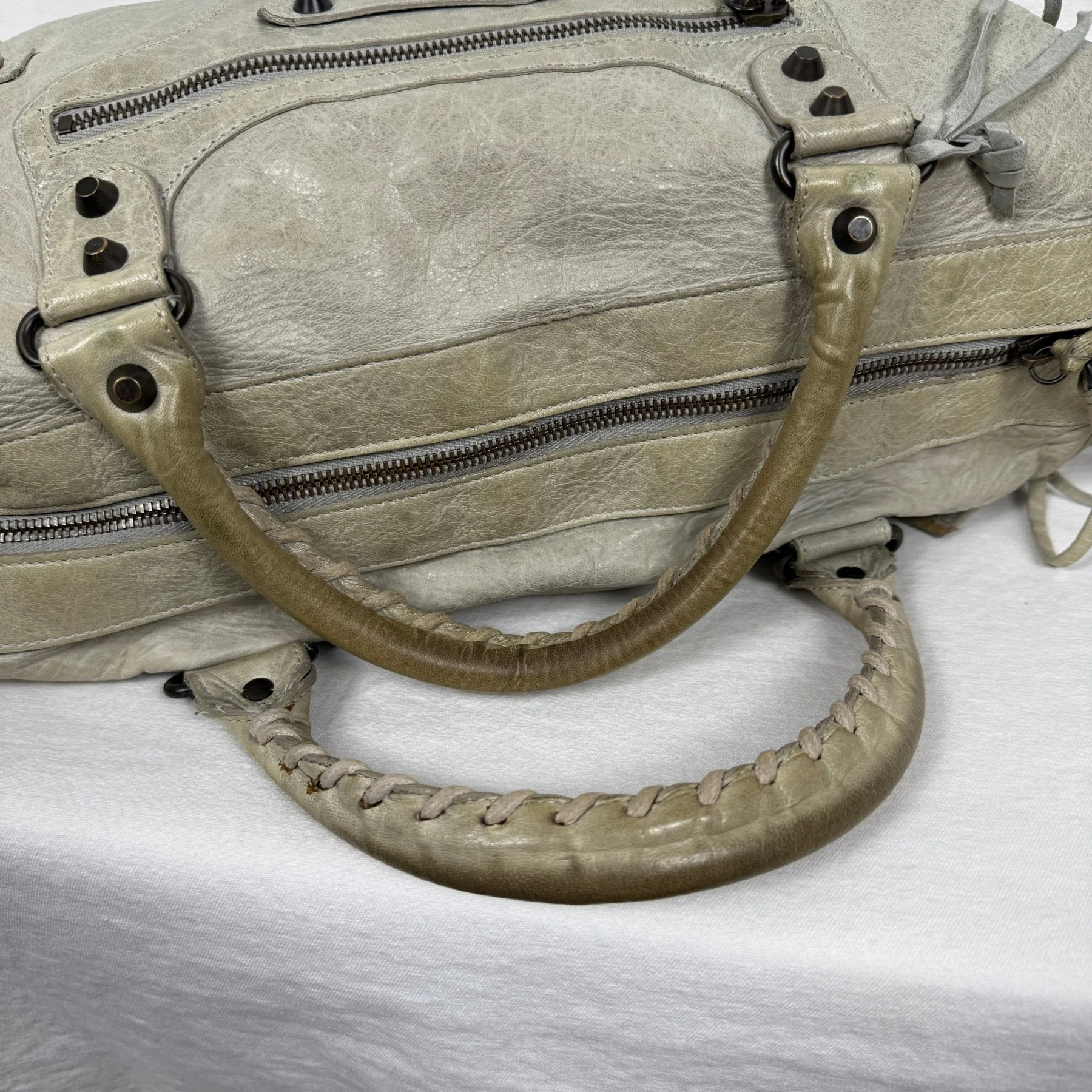 08 Balenciaga Grey/Pistachio Green Twiggy Bag - Image 6