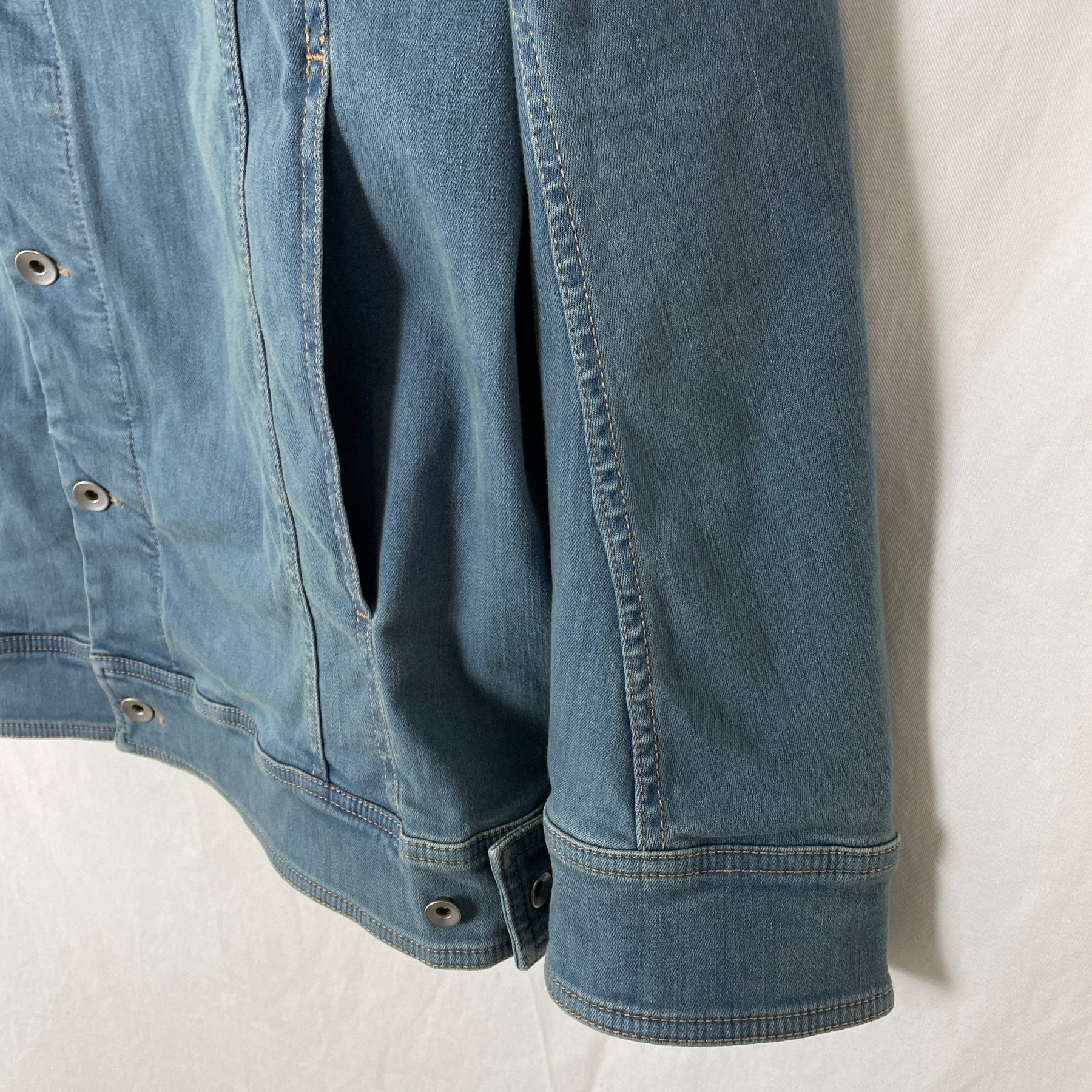 2019 Rick Owens Drkshdw Denim Jacket - Image 5