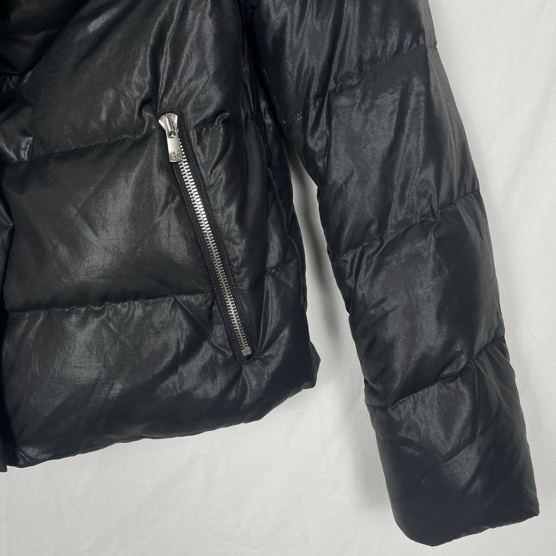 5351 Pour Les Femmes Cropped Puffer Jacket - Image 3