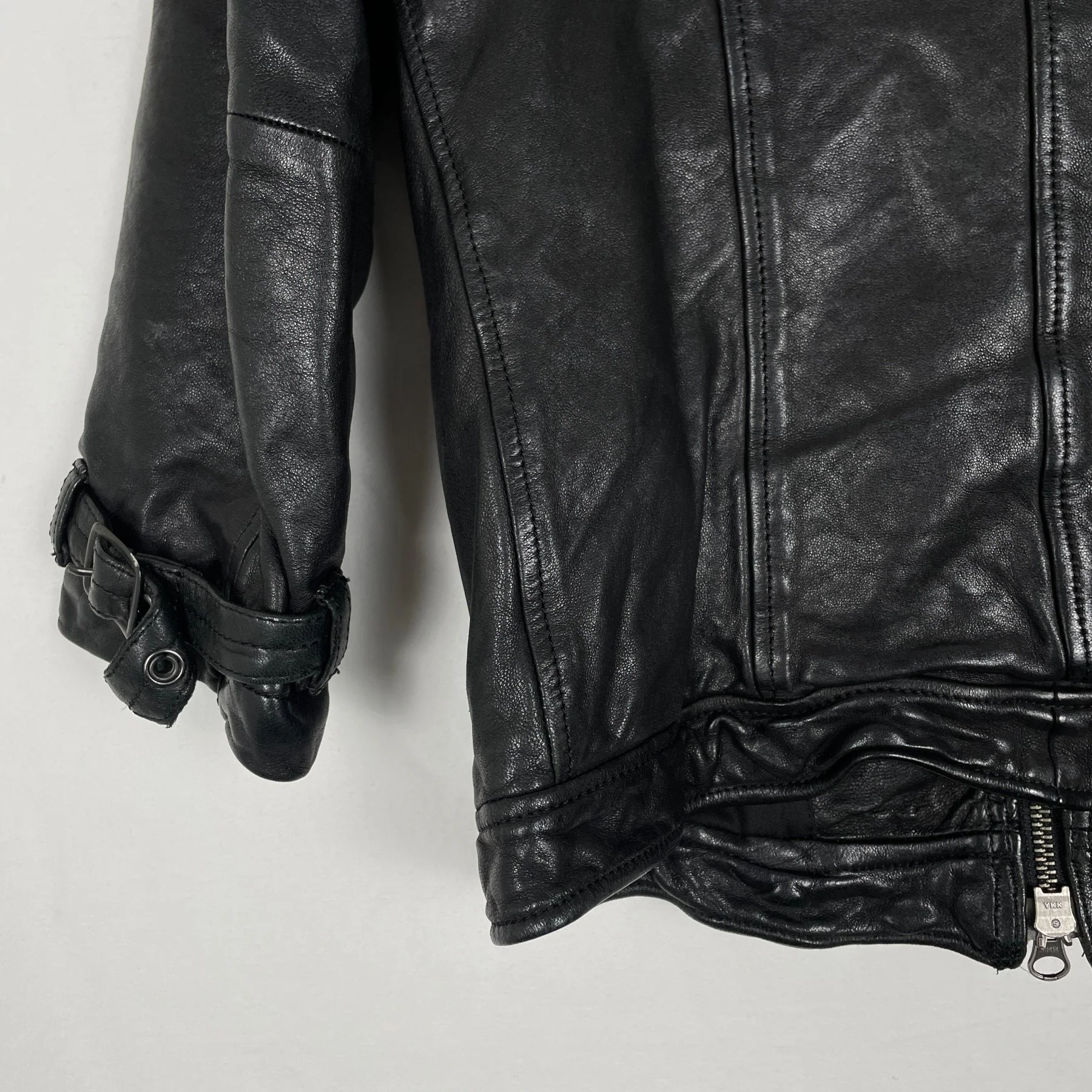 5351 Pour Les Femmes Leather Biker Jacket - Image 6