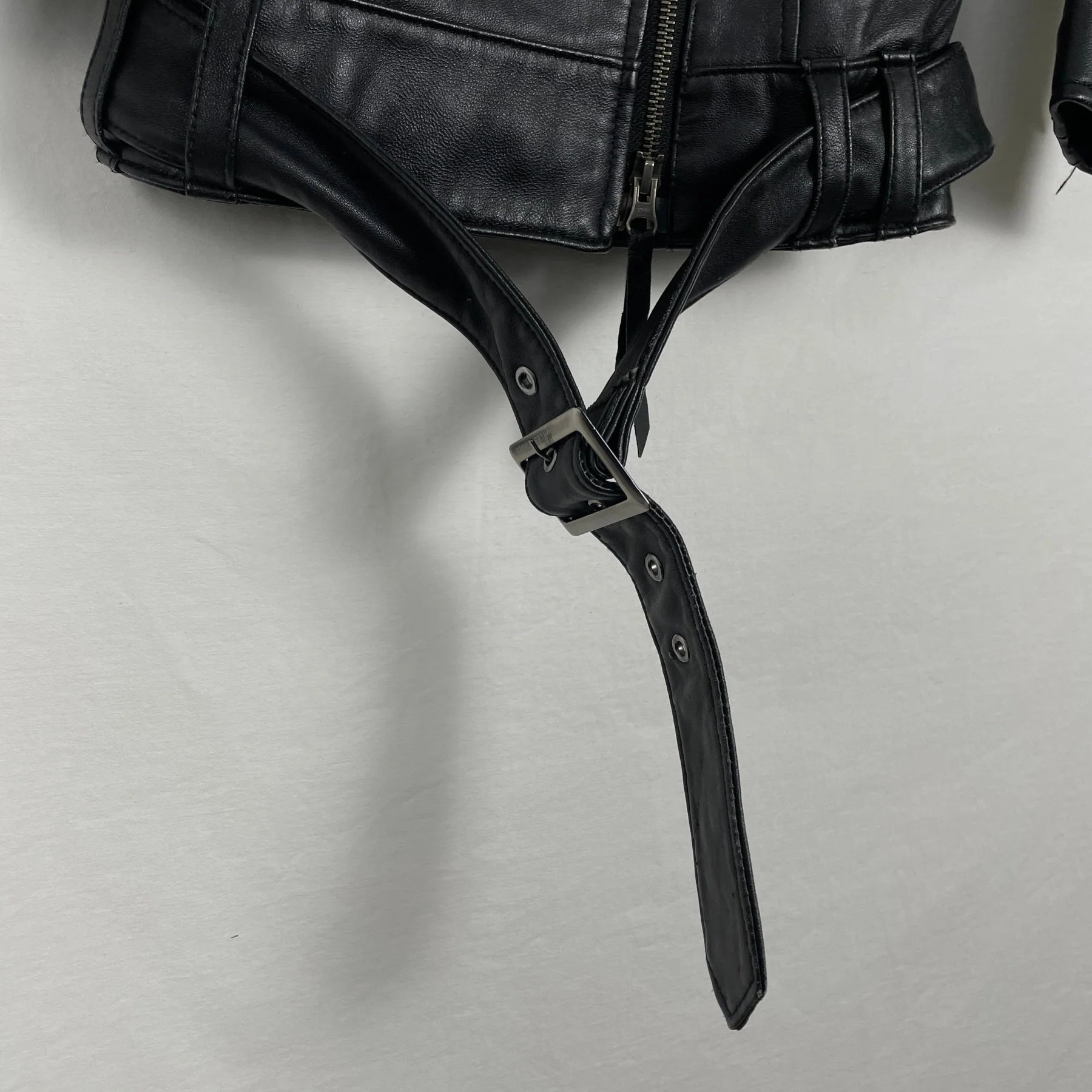 5351 Pour Les Femmes Leather Biker Jacket - Image 6