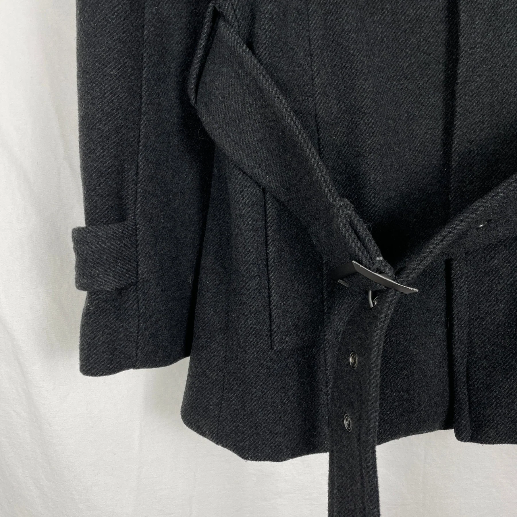 5351 Pour Les Hommes Fur Collar Coat - Image 3