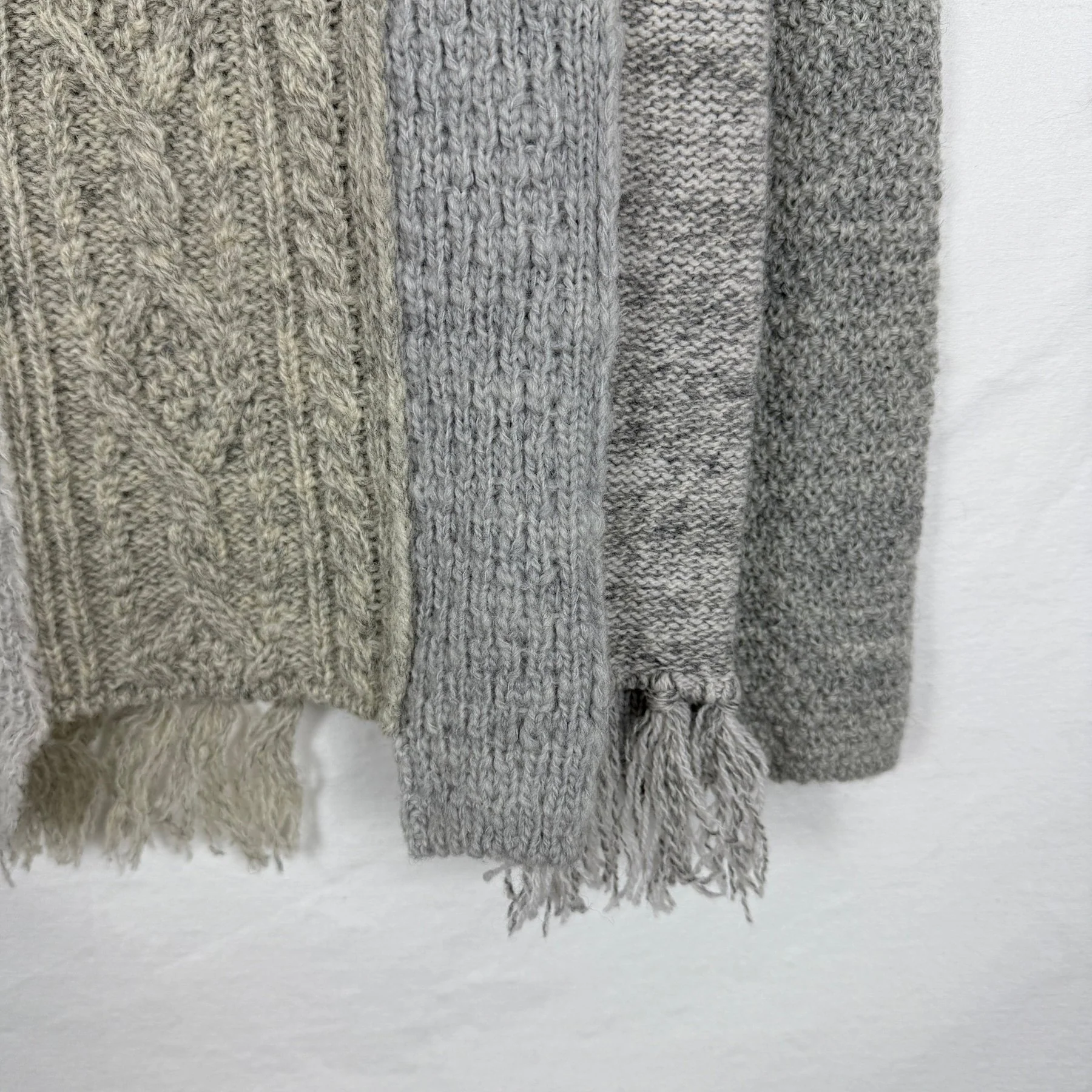 5351 Pour Les Hommes Cable Knit Sweater - Image 4