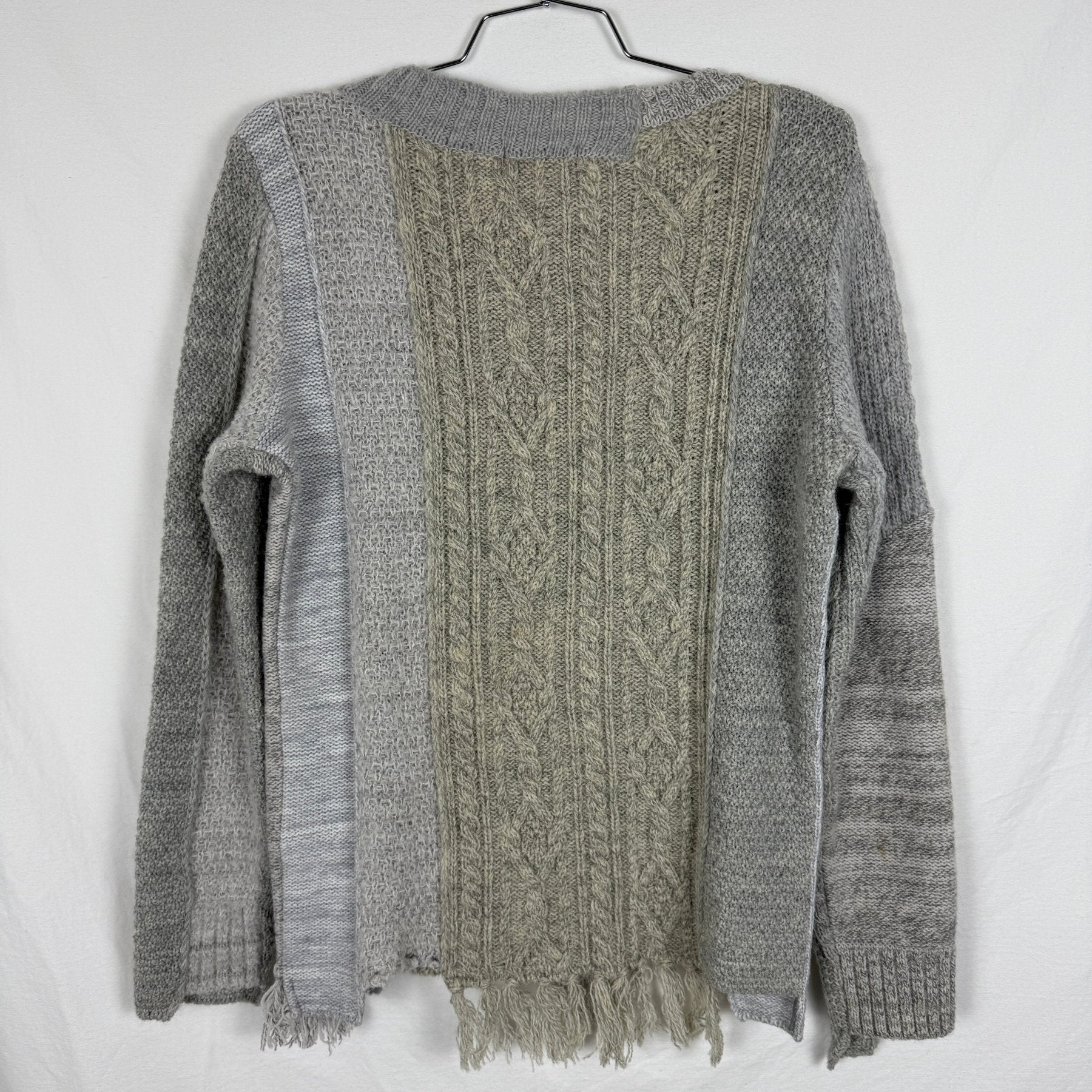 5351 Pour Les Hommes Cable Knit Sweater - Image 5