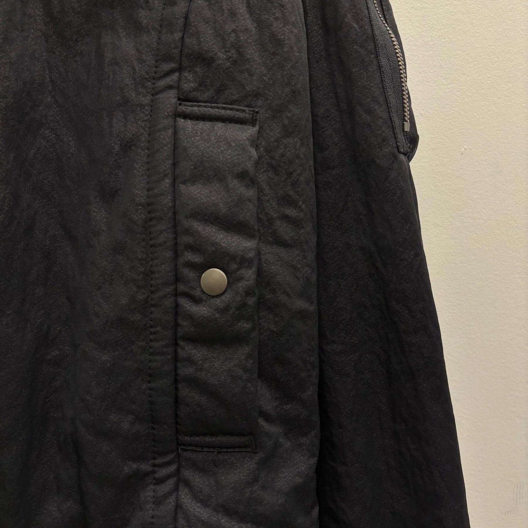 5351 Pour Les Hommes Fur Hooded Bomber Jacket - Image 7