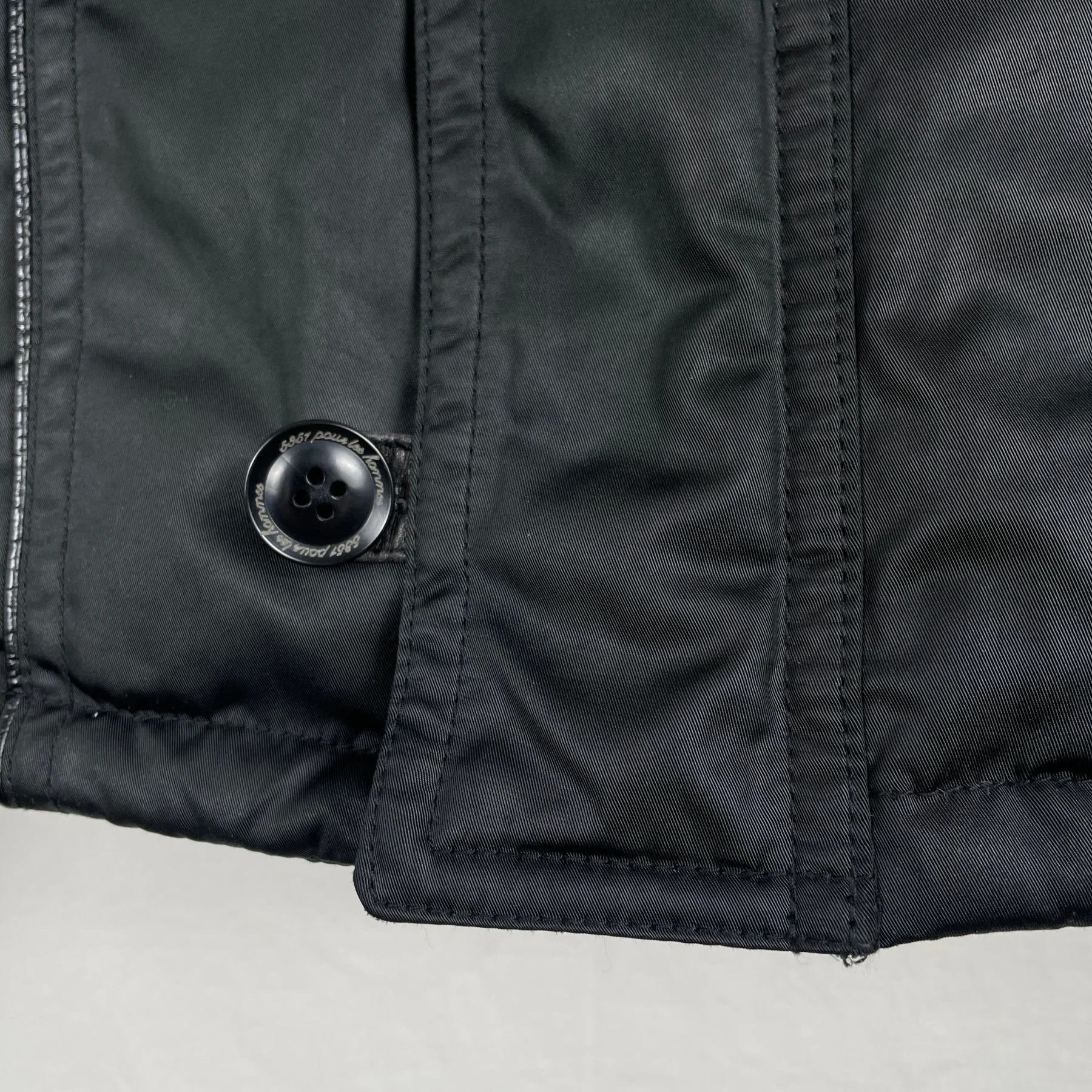 5351 Pour Les Hommes Fur Hooded Jacket - Image 11