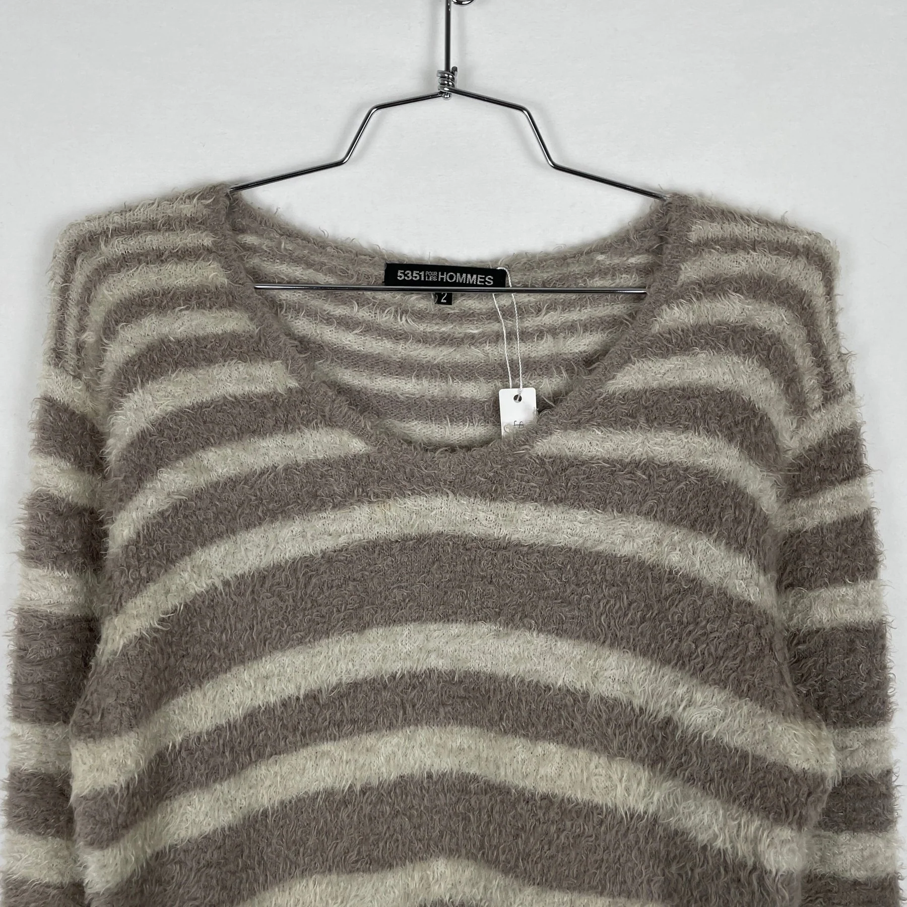 5351 Pour Les Hommes Knit Sweater - Image 3