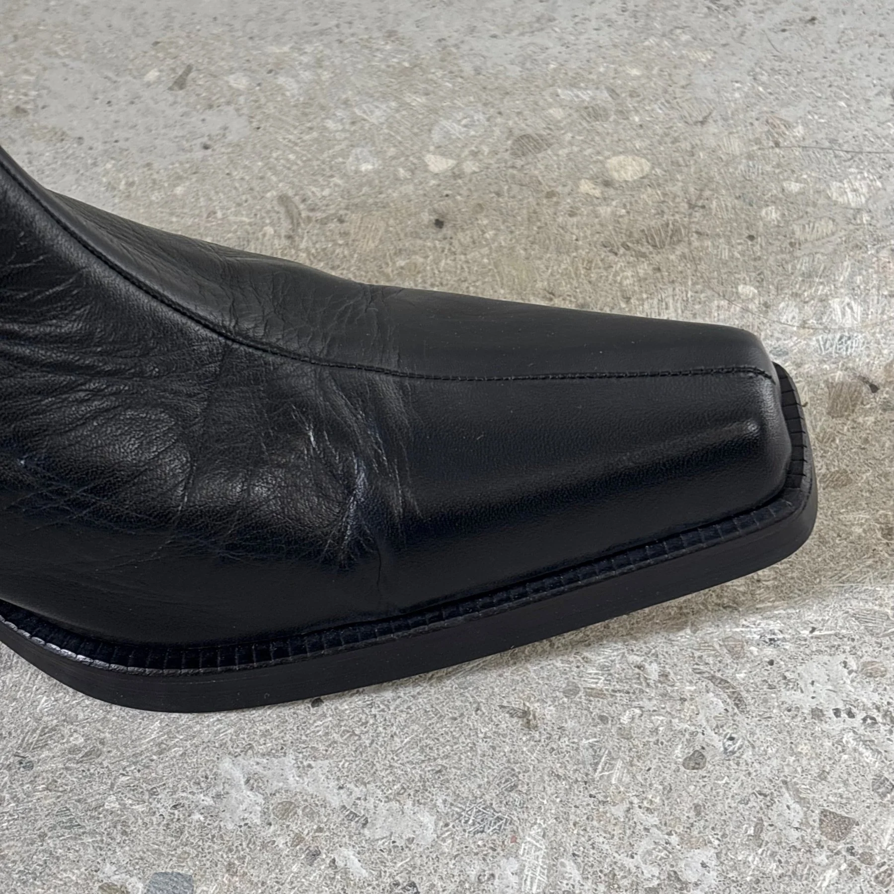 5351 Pour Les Hommes Studded Back Leather Boots - Image 6