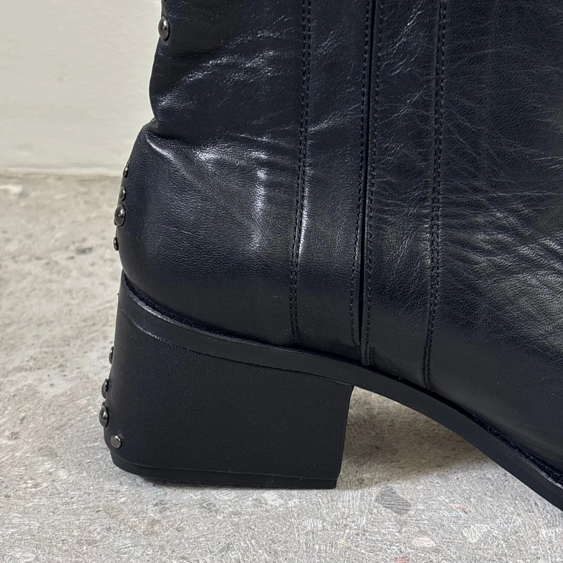 5351 Pour Les Hommes Studded Back Leather Boots - Image 7