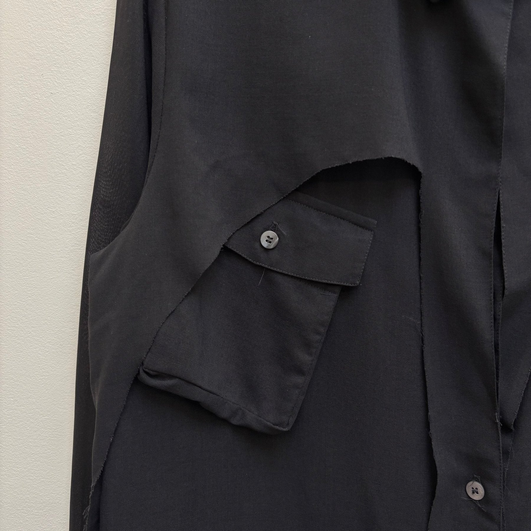 90s Hussein Chalayan Deconstructed Mesh Blouse - Image 3