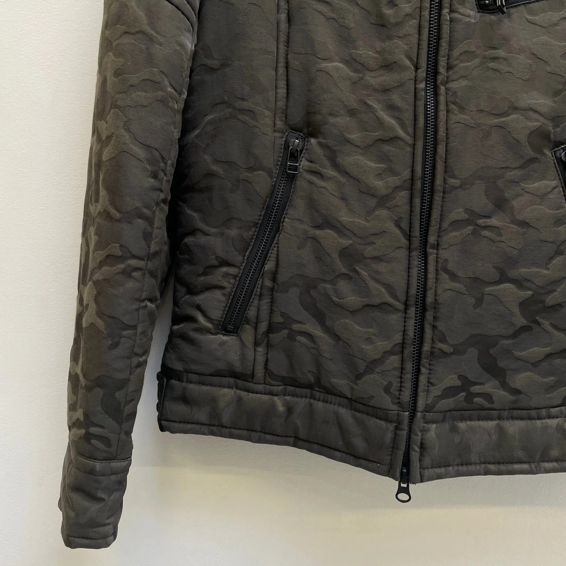 Shellac Embossed Camo Fur Trim Jacket - Image 5