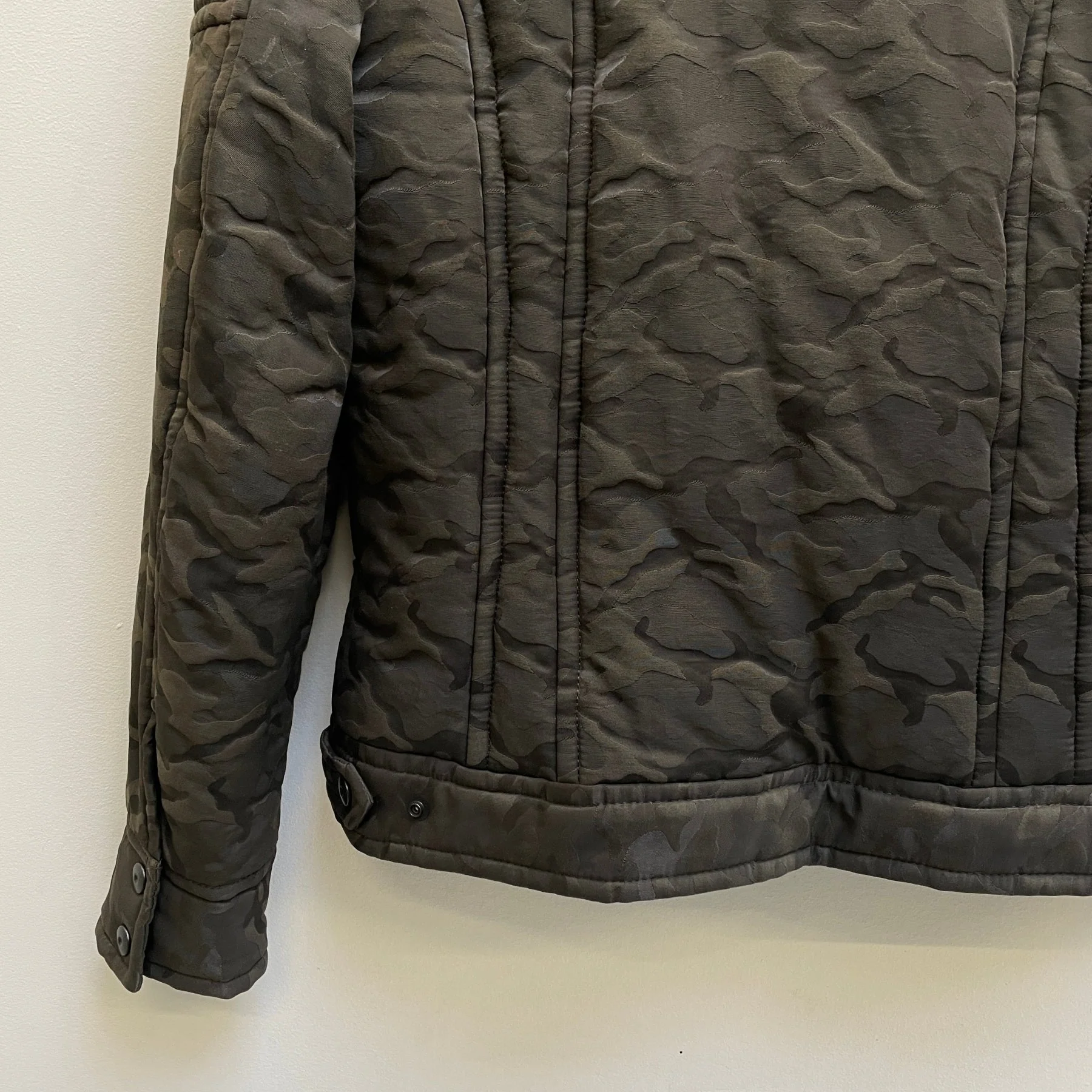 Shellac Embossed Camo Fur Trim Jacket - Image 7
