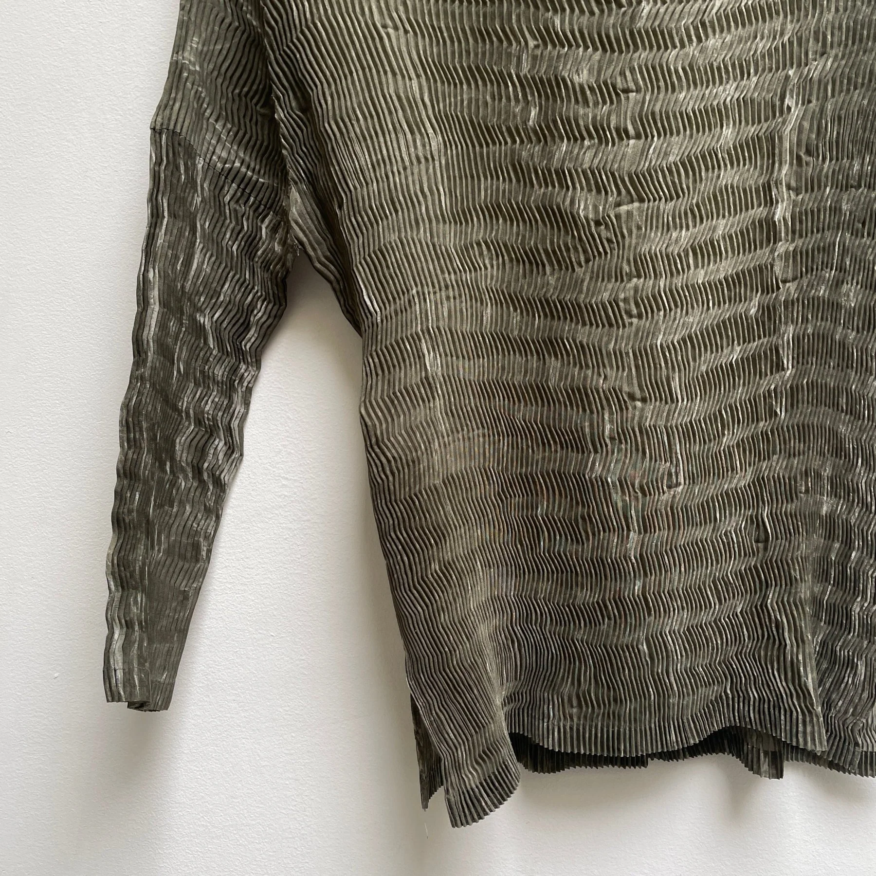 90s Issey Miyake Pleated Button-up - Image 8