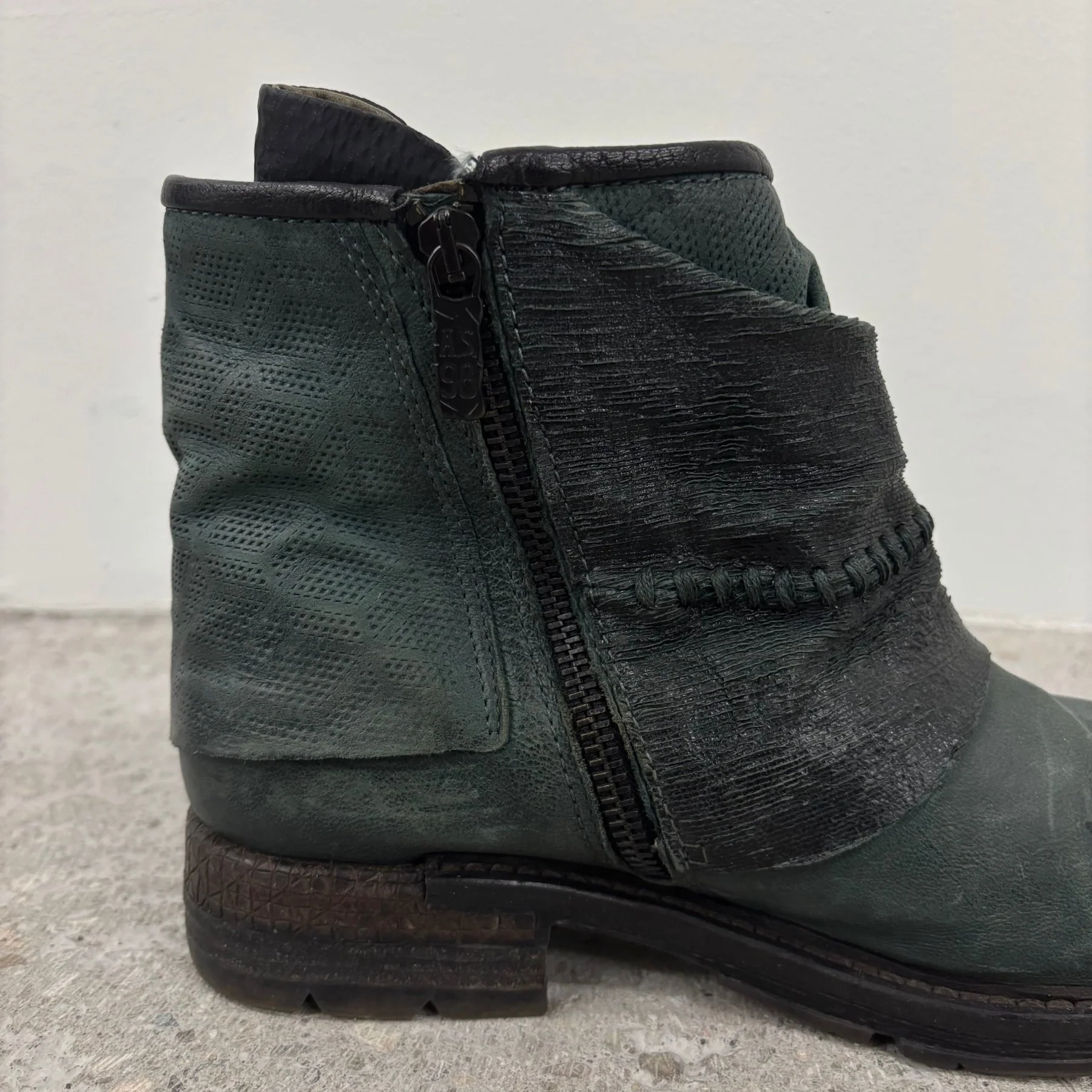 A.S. 98 Airstep Green Leather Ankle Boots - Image 8