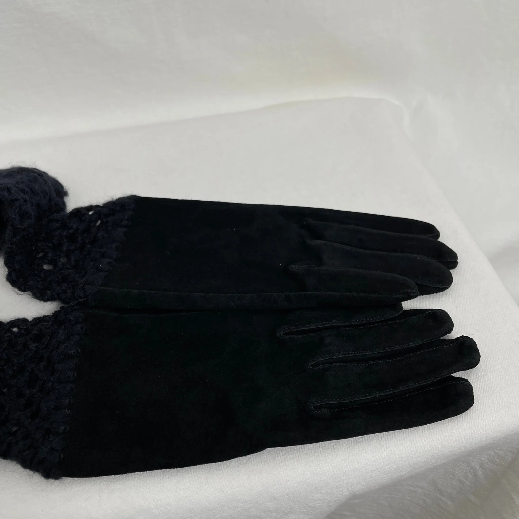 Atsuro Tayama A/T Goods Suede Gloves Black - Image 3