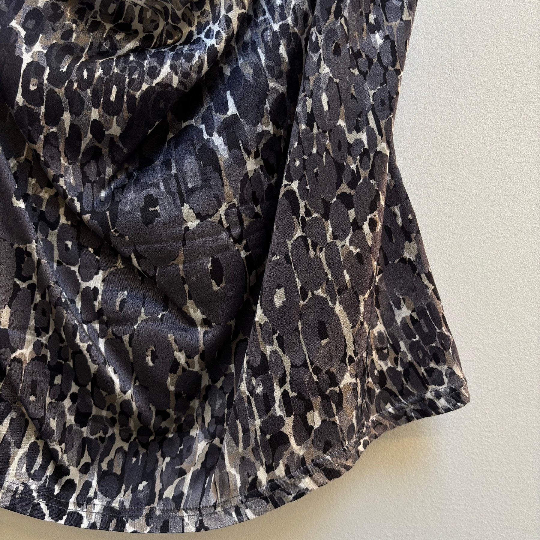 Anne Fontaine Patterned Silk Drape Neck Top - Image 5