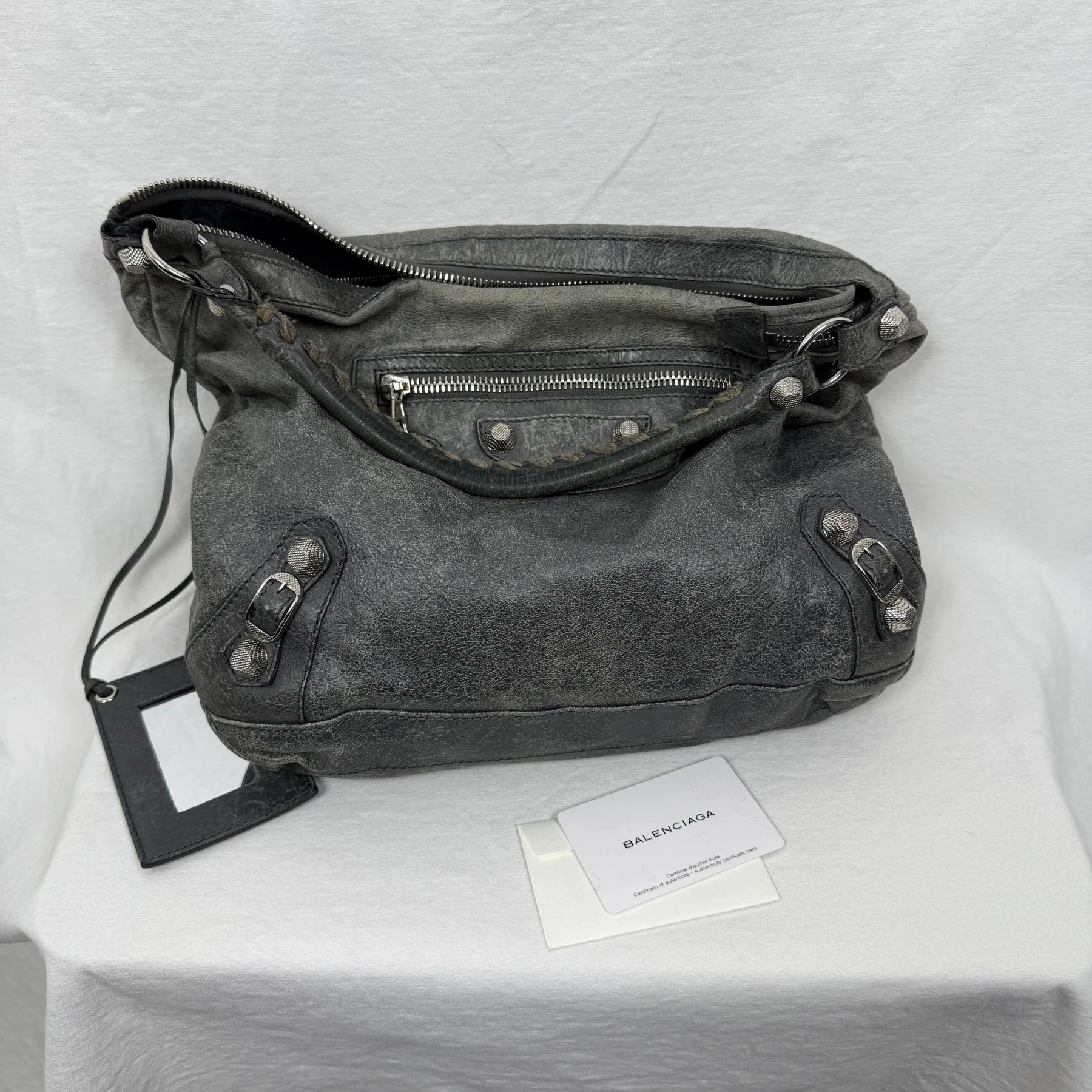 Balenciaga Bag Hobo Day Bag - Image 12