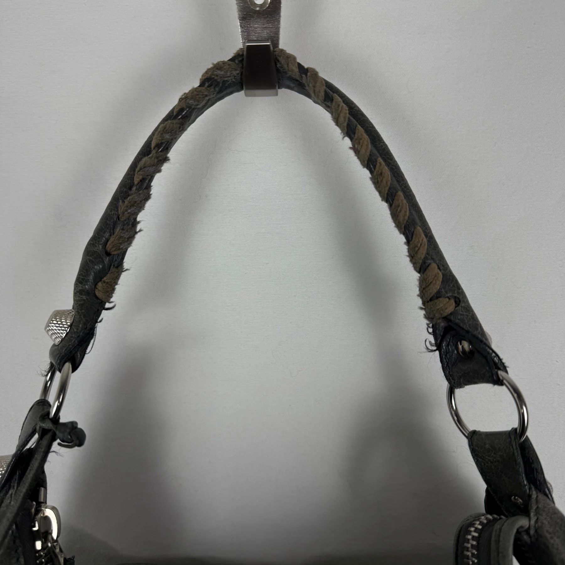 Balenciaga Bag Hobo Day Bag - Image 8