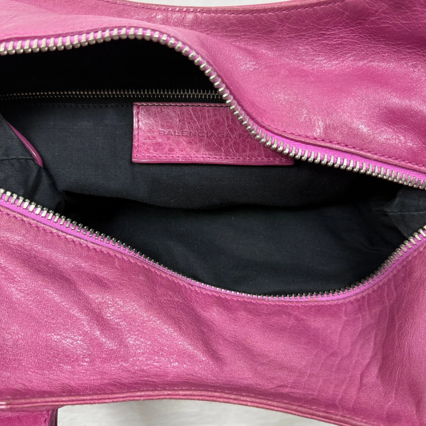Balenciaga Giant A6 Bag - Image 8