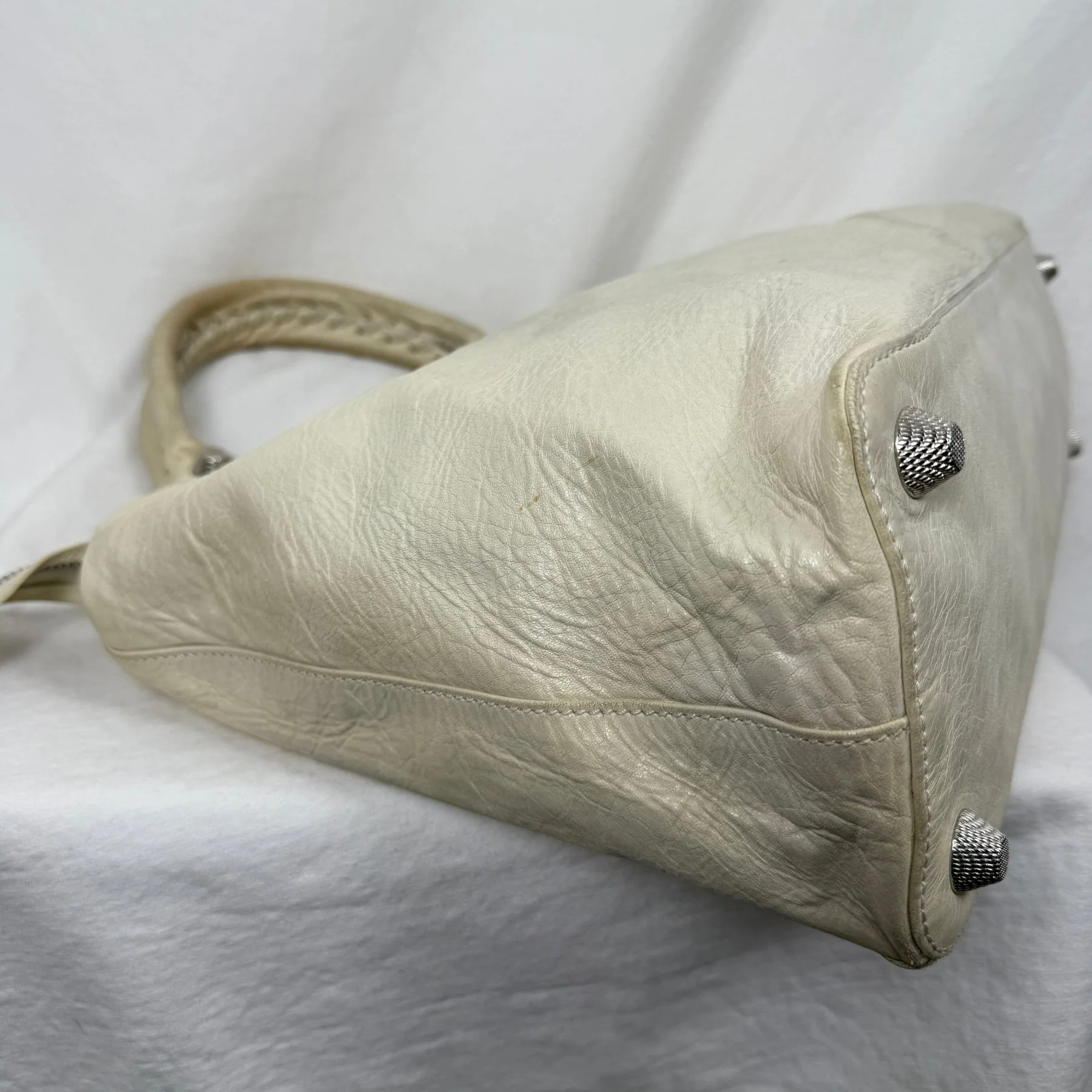 Balenciaga Giant Work Bag In Ivory - Image 14