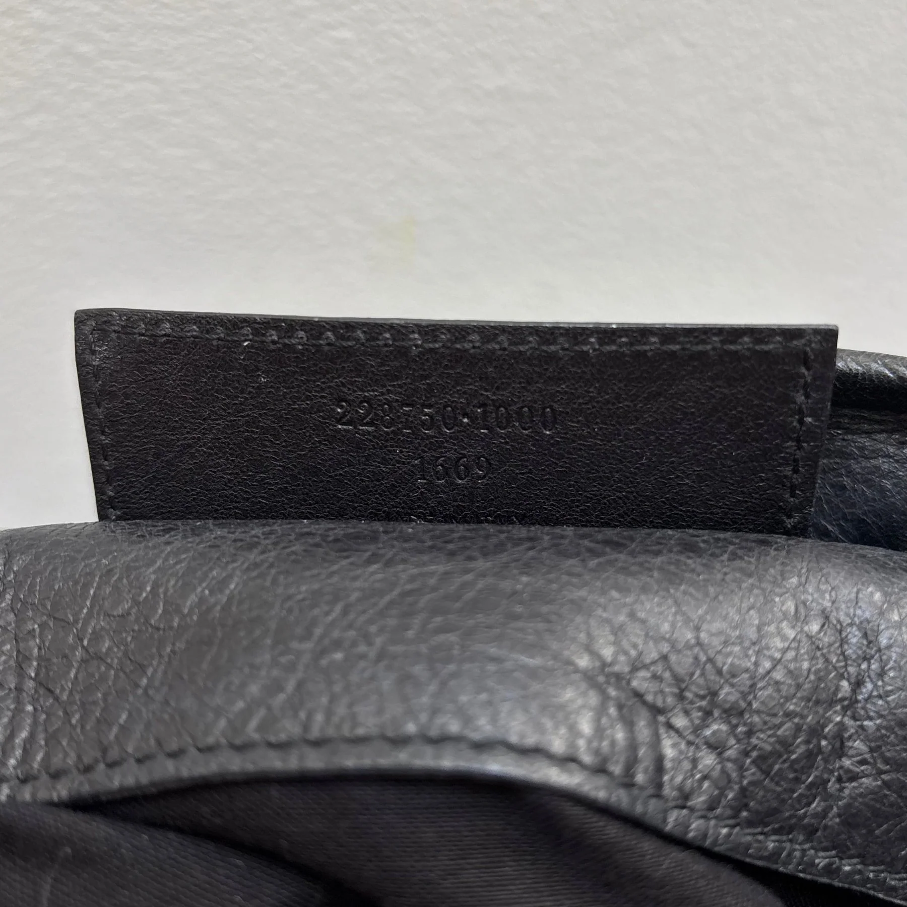 Balenciaga Leather Sunday Editors Leather Handbag - Image 18