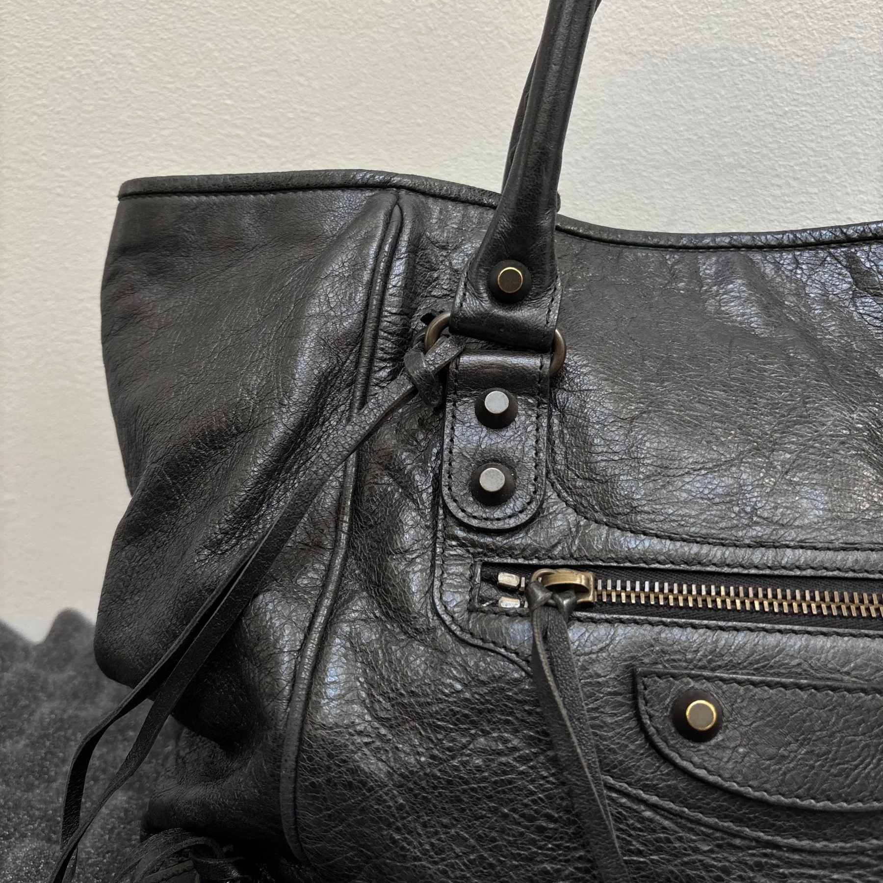 Balenciaga Leather Sunday Editors Leather Handbag - Image 3