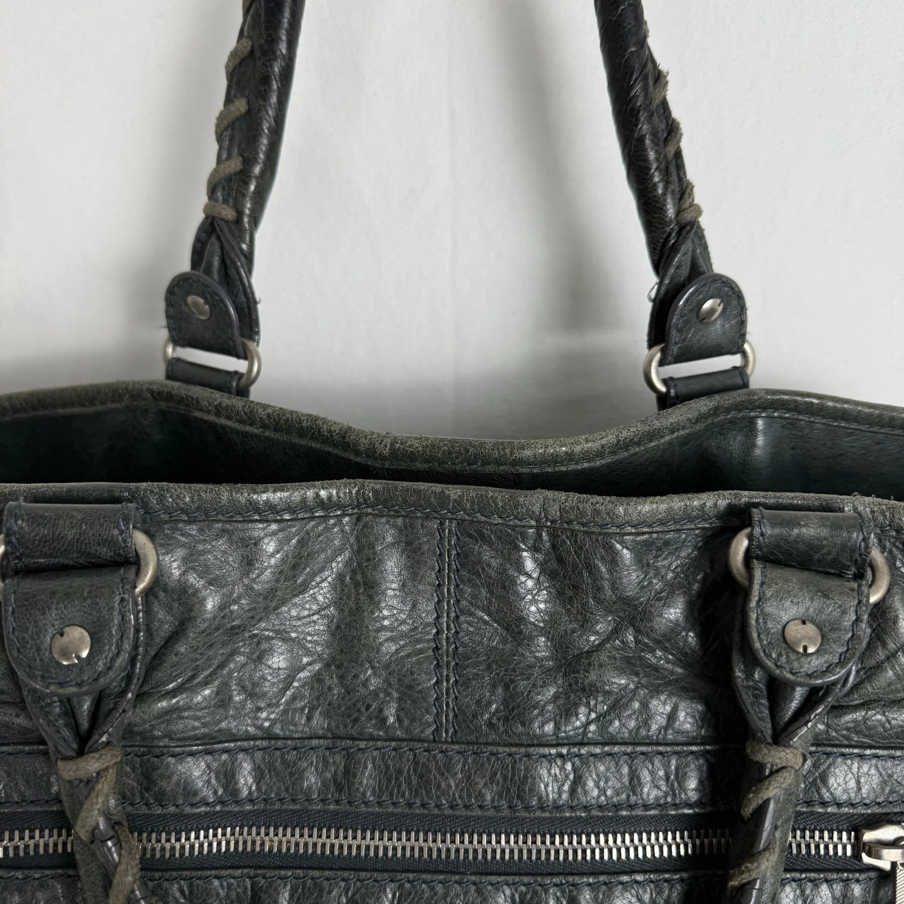 Balenciaga Hexagon Leather Tote Bag - Image 11