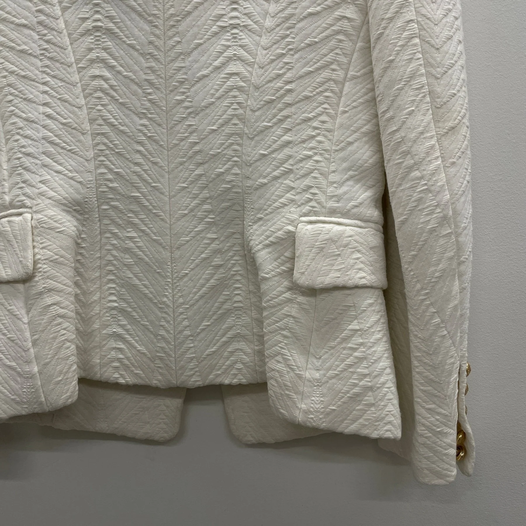 Balmain Paris Textured Embroidered White Blazer - Image 6