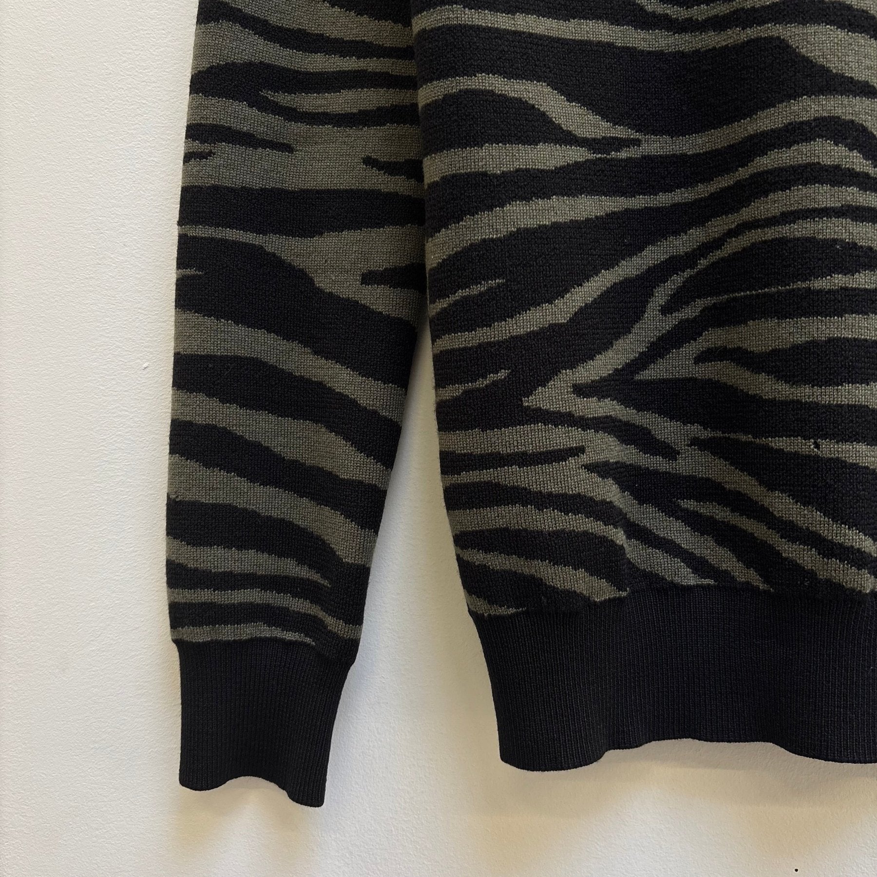 Balmain Tiger Print Knit Sweater - Image 6