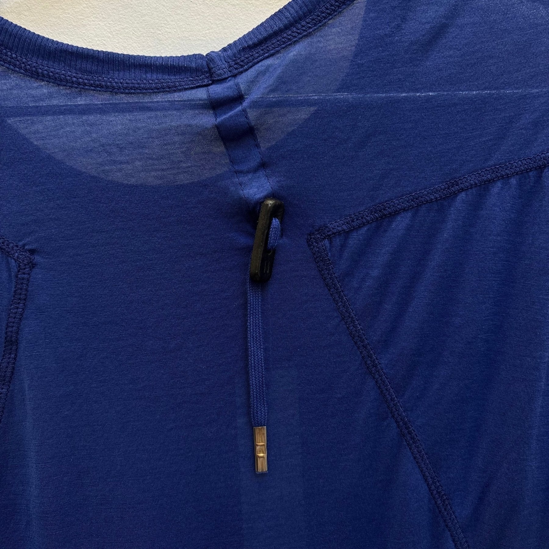 Boris Bidjan Saberi Nuclear Blue Sleeveless Tee - Image 7